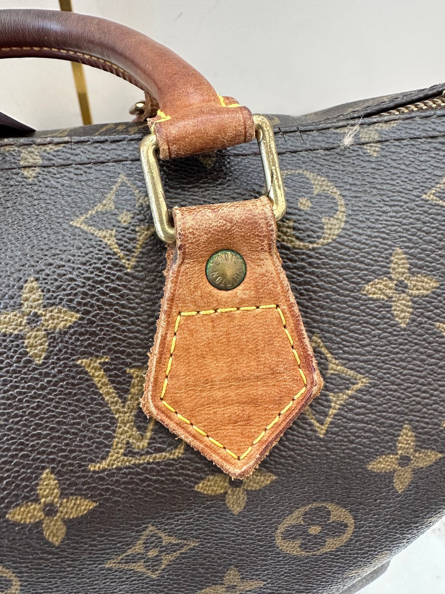 Louis Vuitton Speedy 30