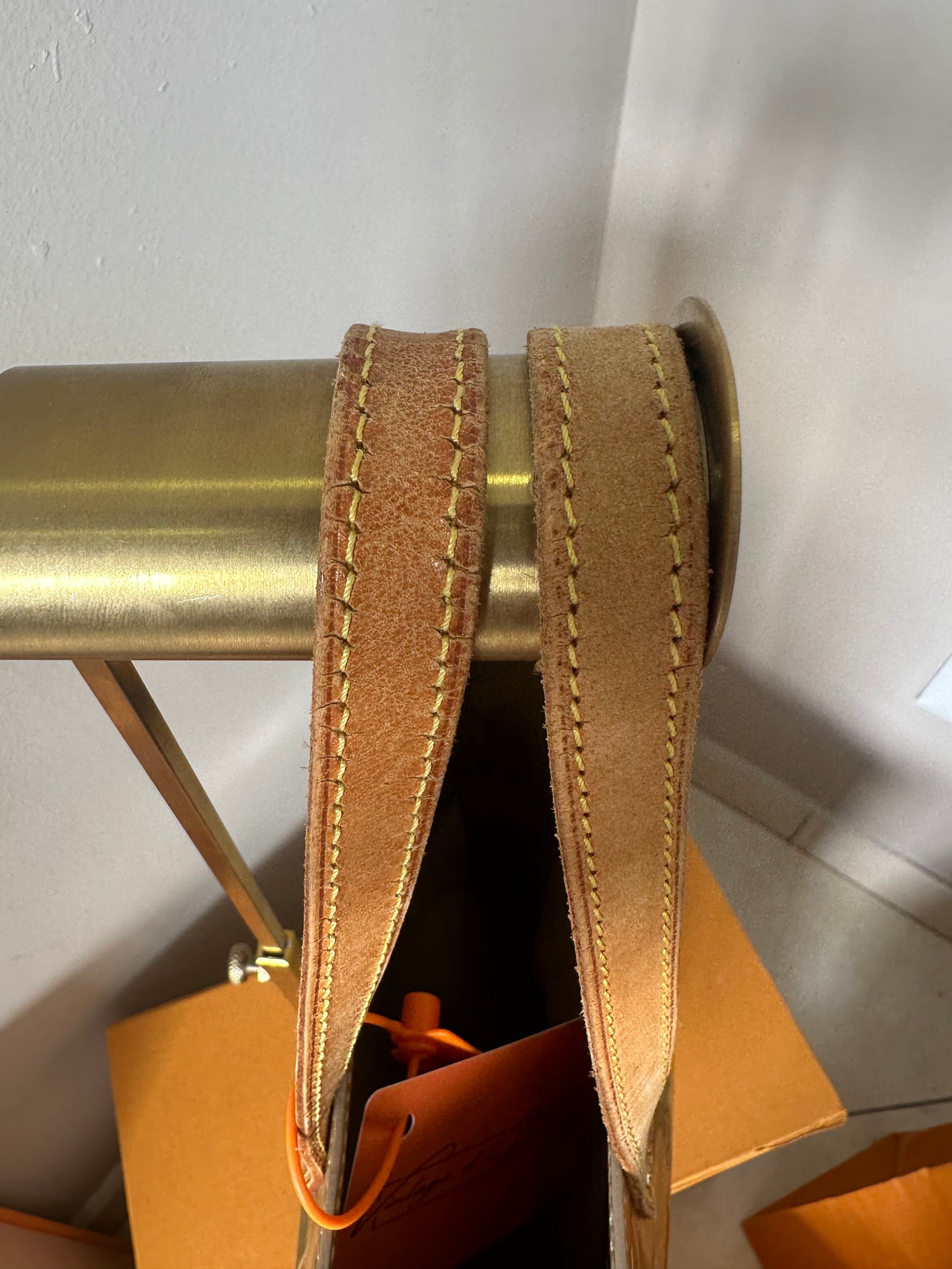 Louis Vuitton Tote MM vernis