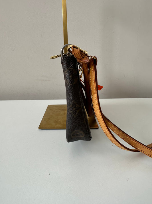 Louis Vuitton Pochette