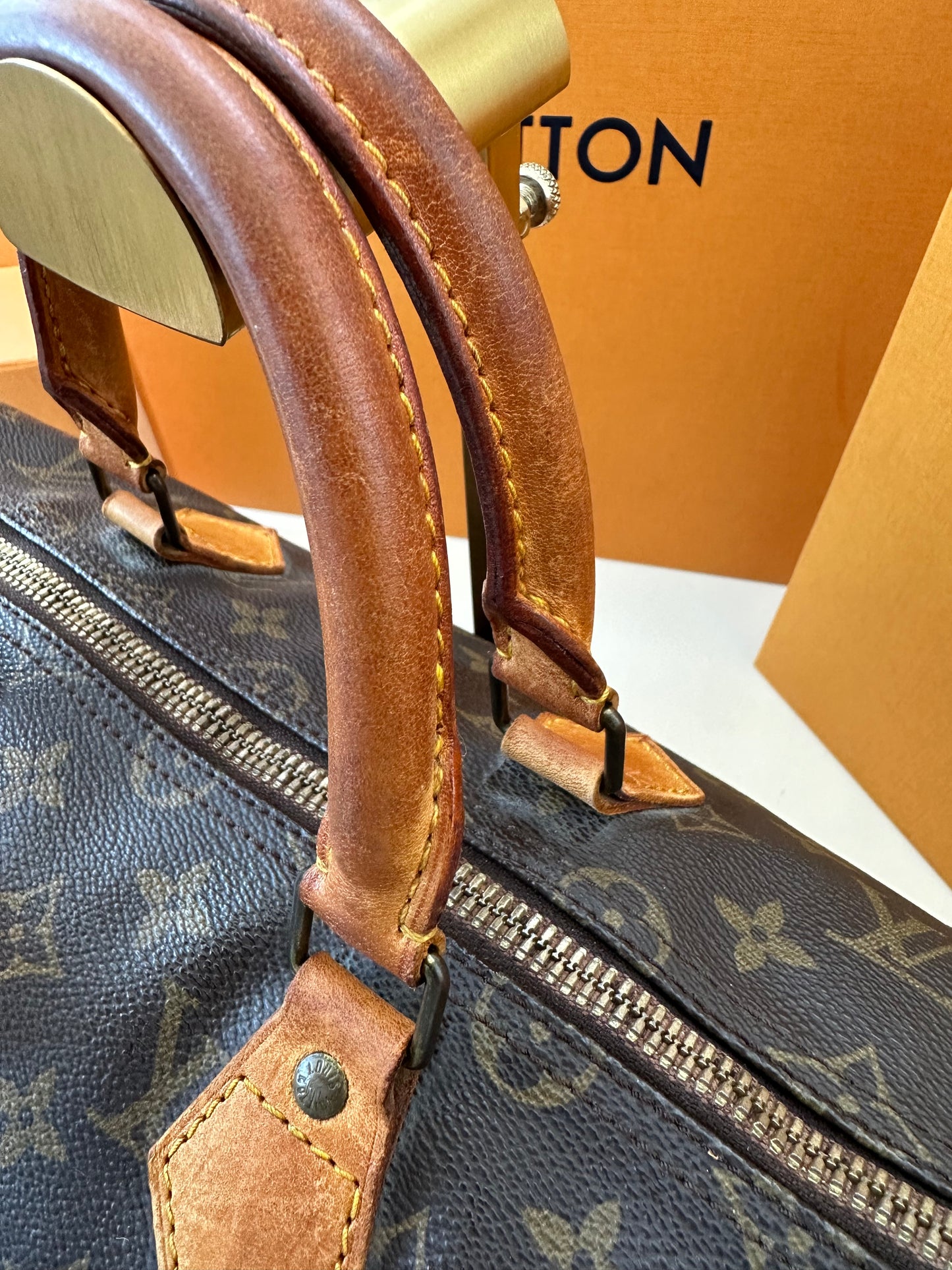 Louis Vuitton Speedy 35