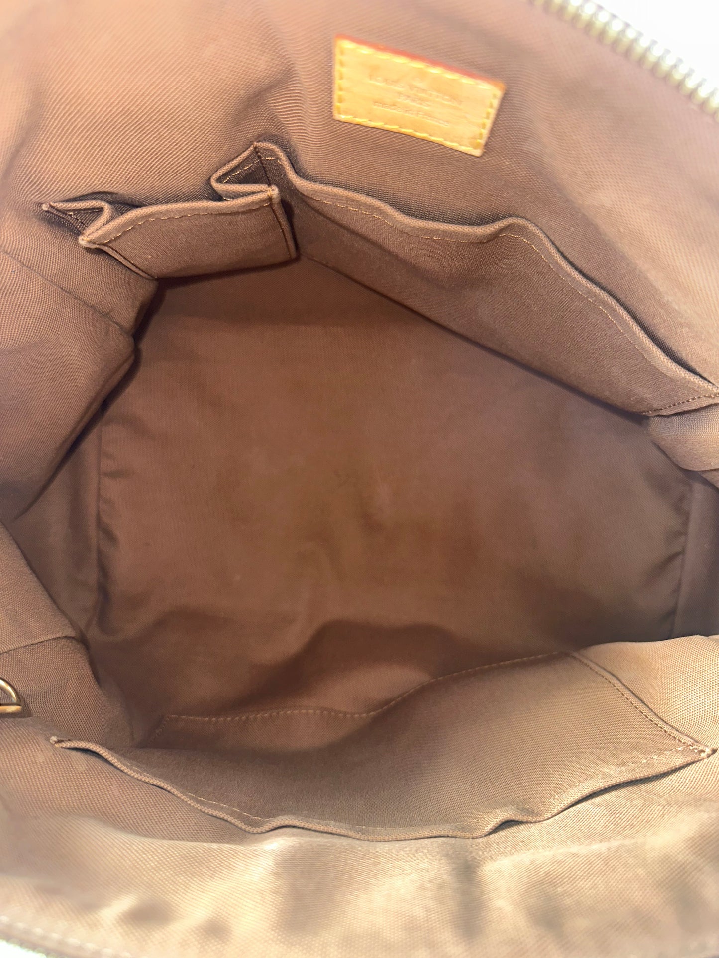 Louis Vuitton Tivoli GM