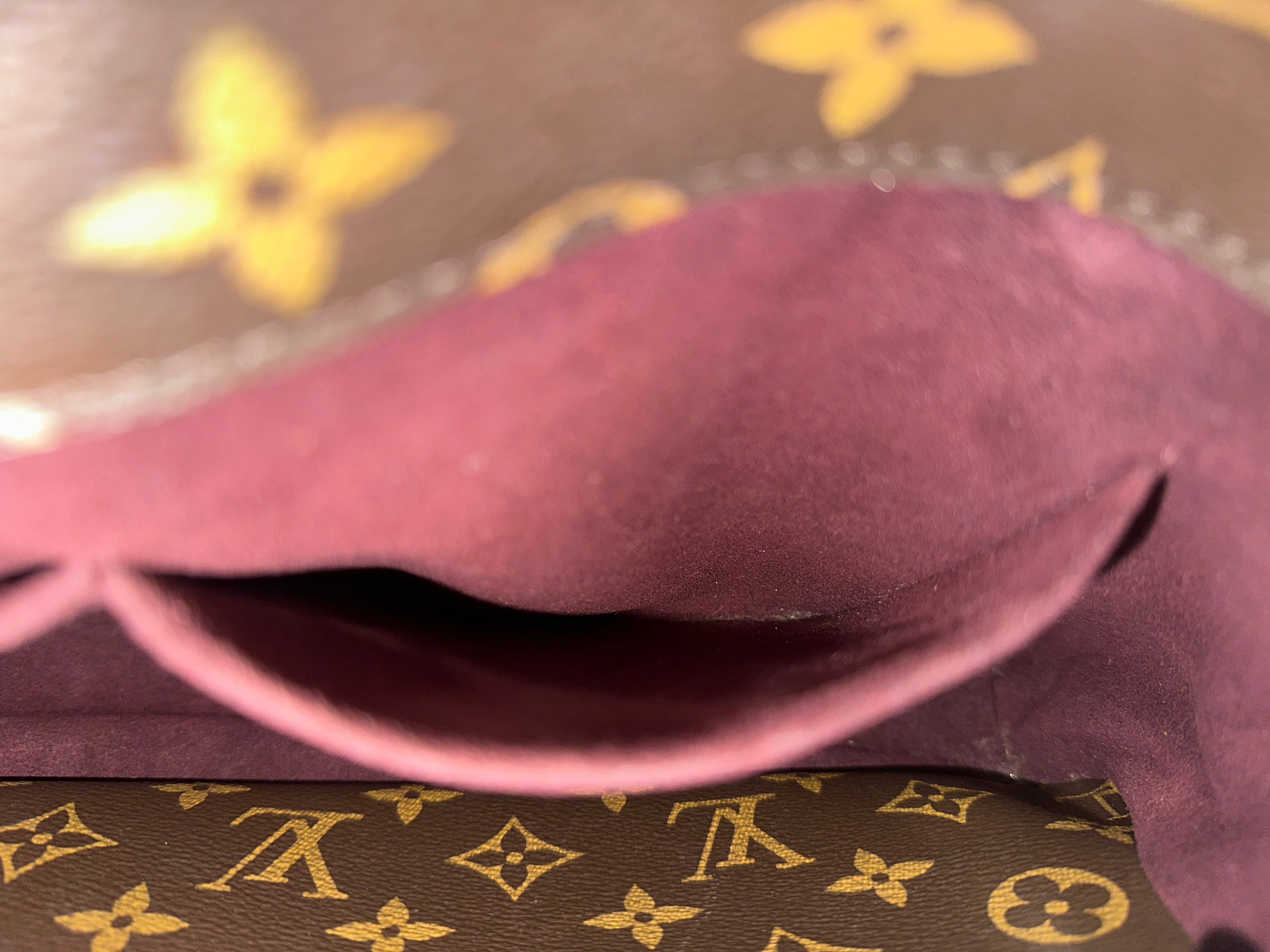 Louis Vuitton Montaigne