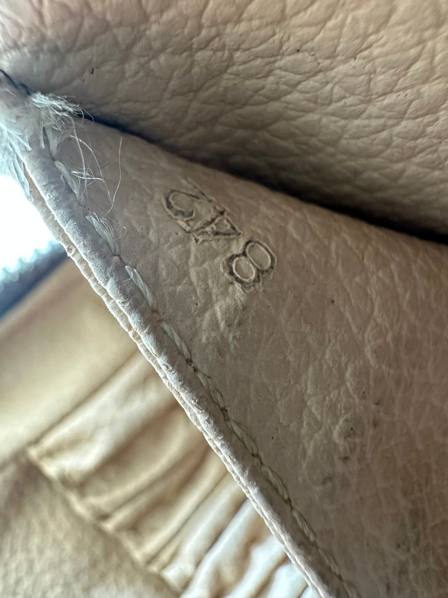 Louis Vuitton Toilette 23