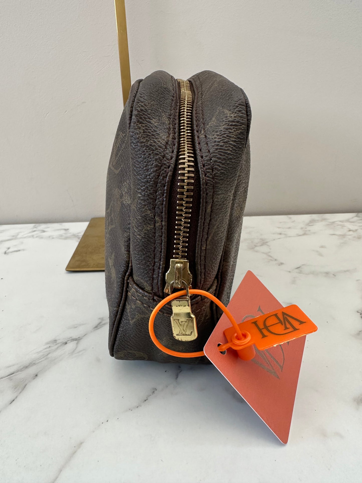 Louis Vuitton Toilette 23