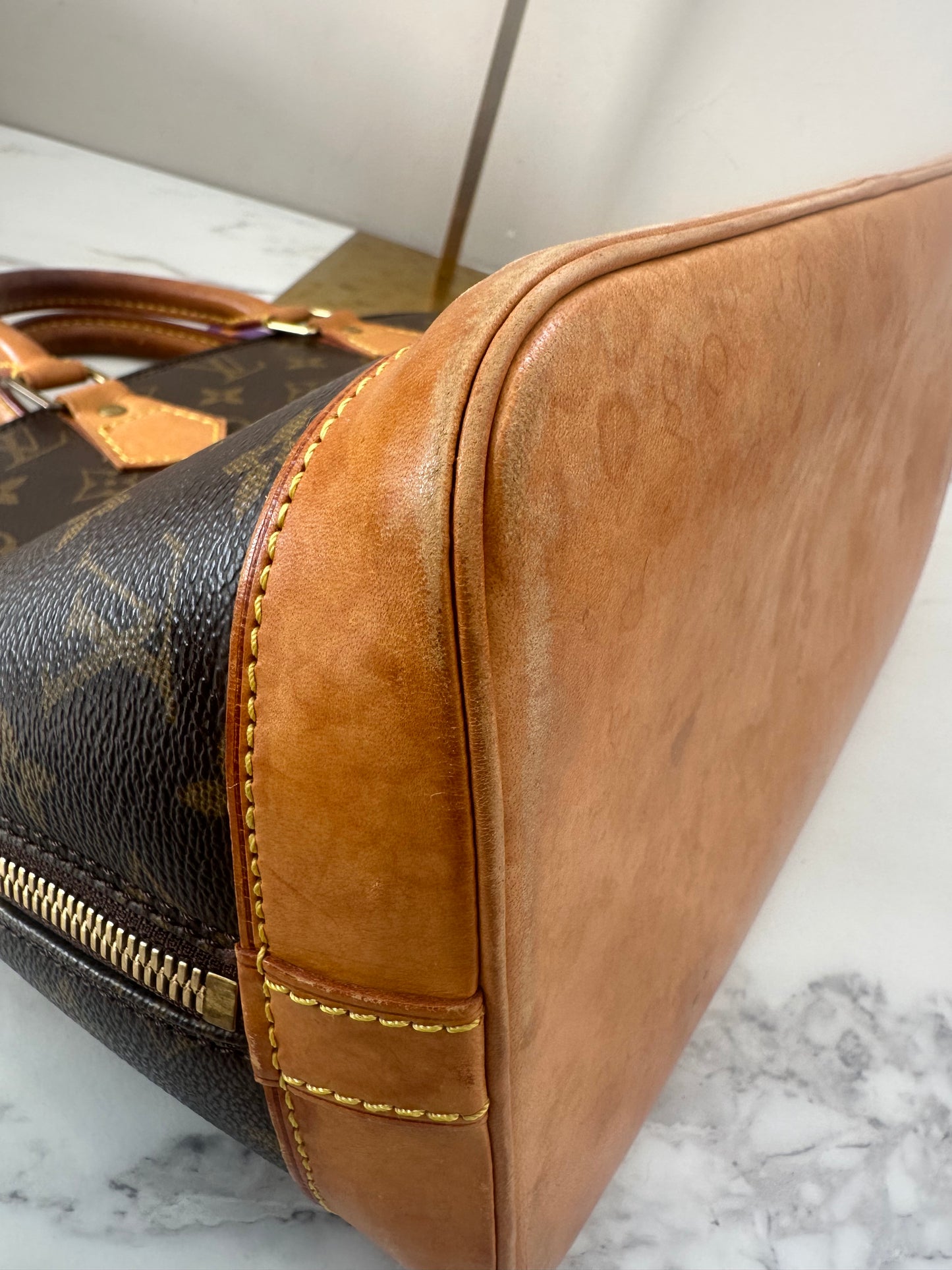 Louis Vuitton Alma