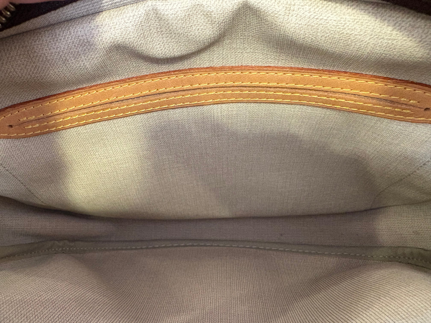 Louis Vuitton Reporter PM