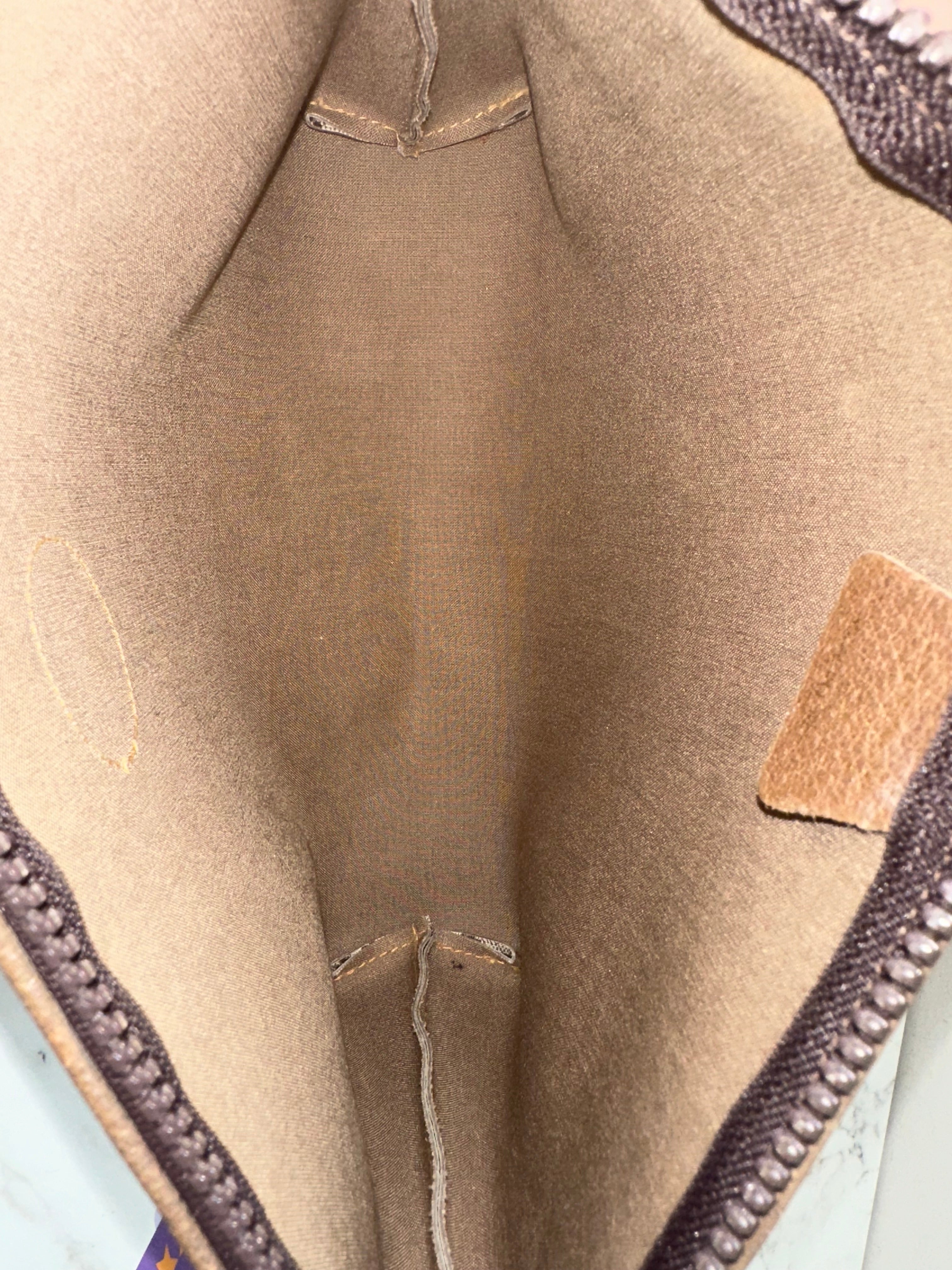 Gucci Pochette GG Plus