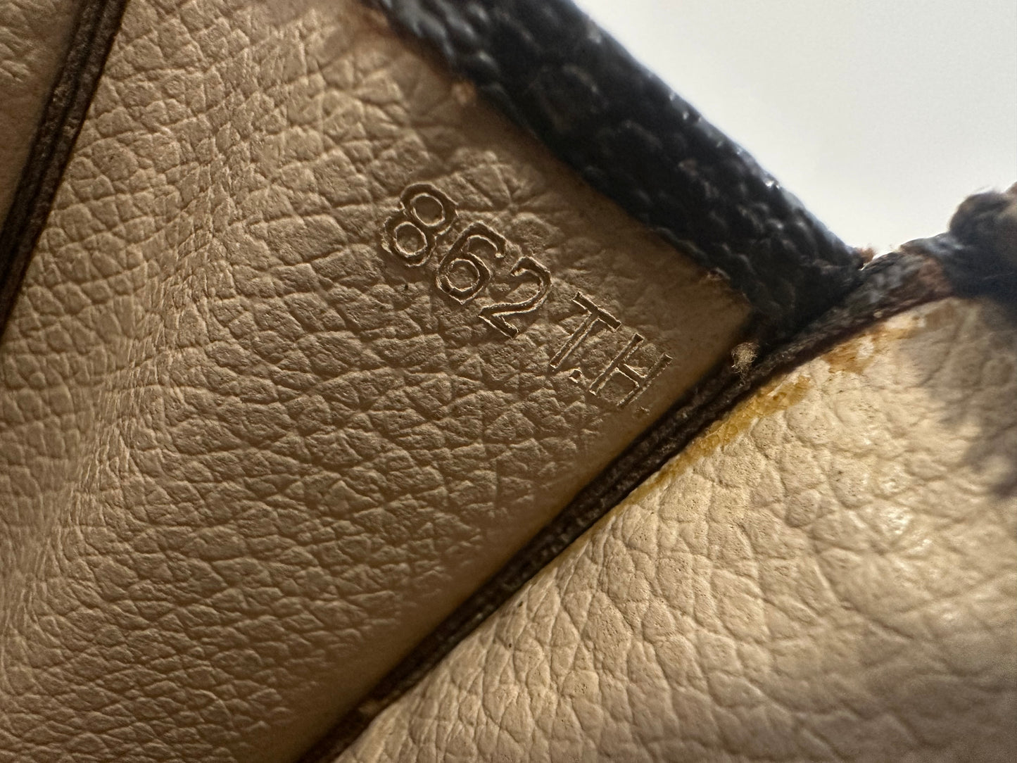 Louis Vuitton Toilette 19