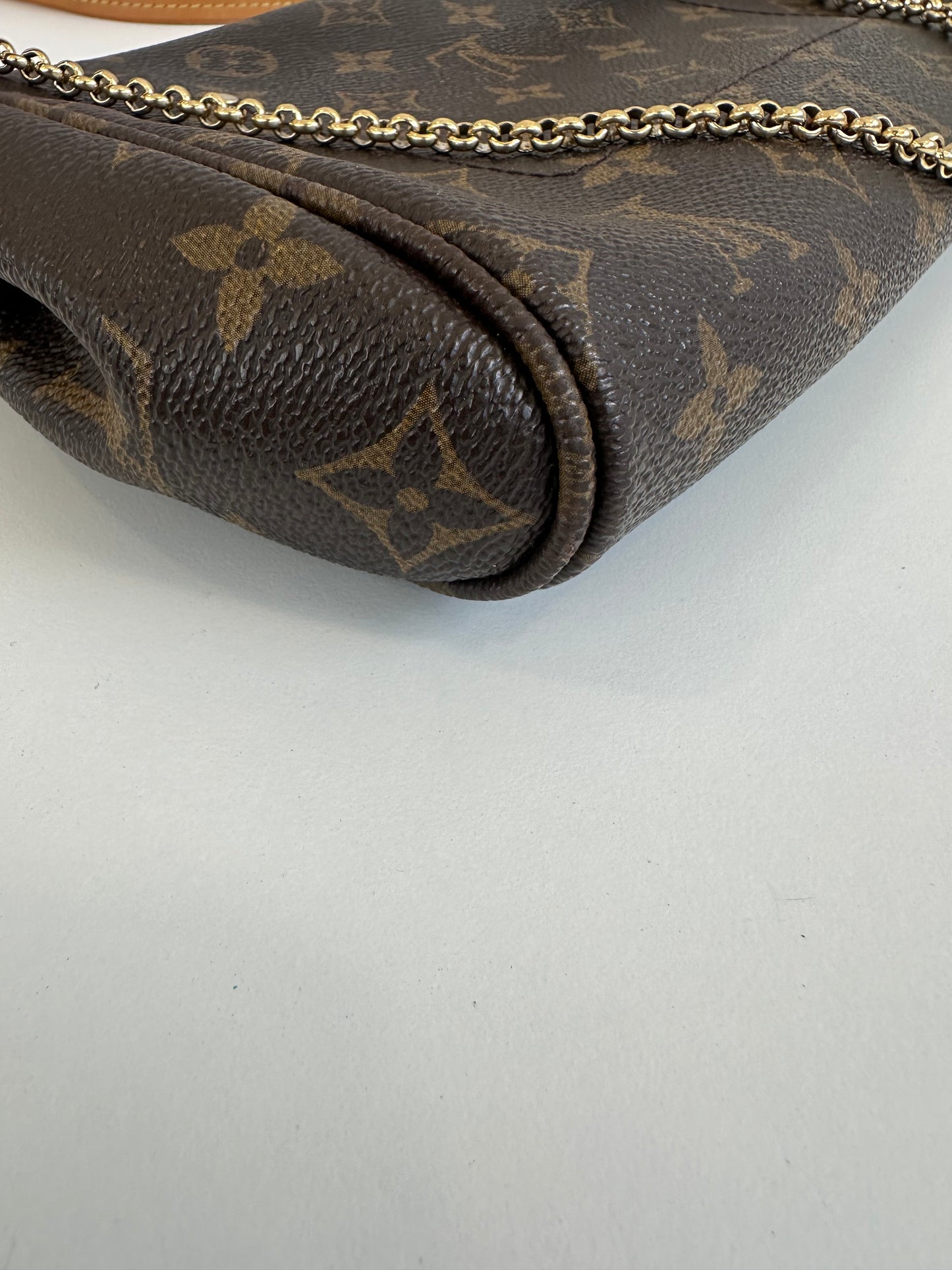 Louis Vuitton Favorite MM