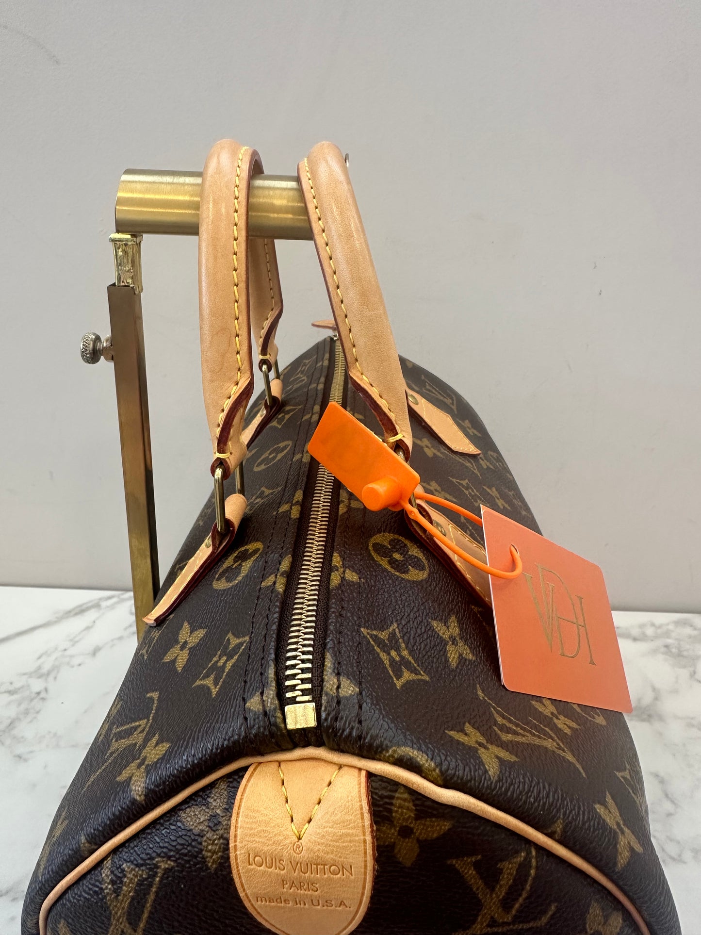 Louis Vuitton Speedy 30