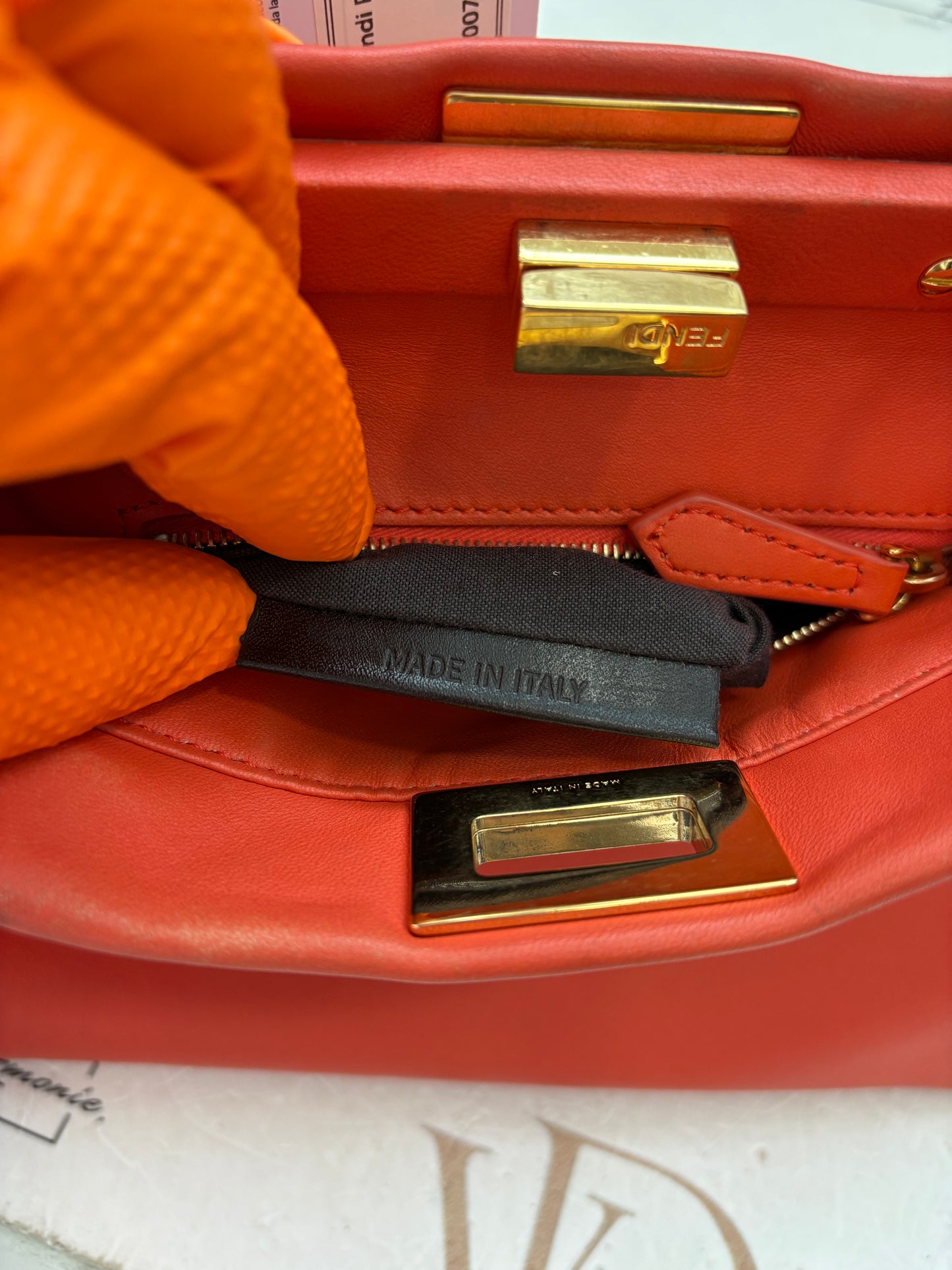 200772 - Fendi Peekaboo