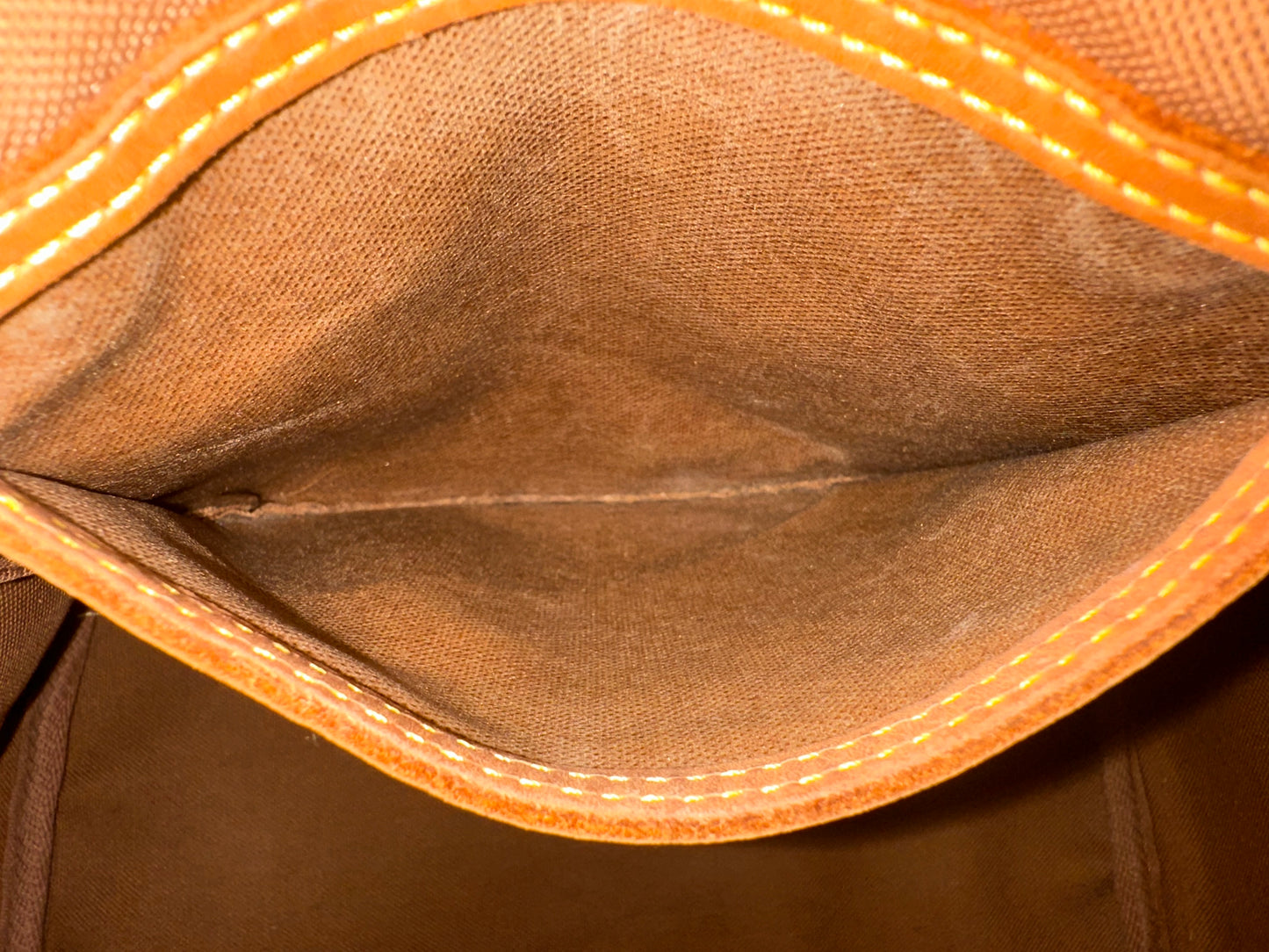 Louis Vuitton Speedy 25