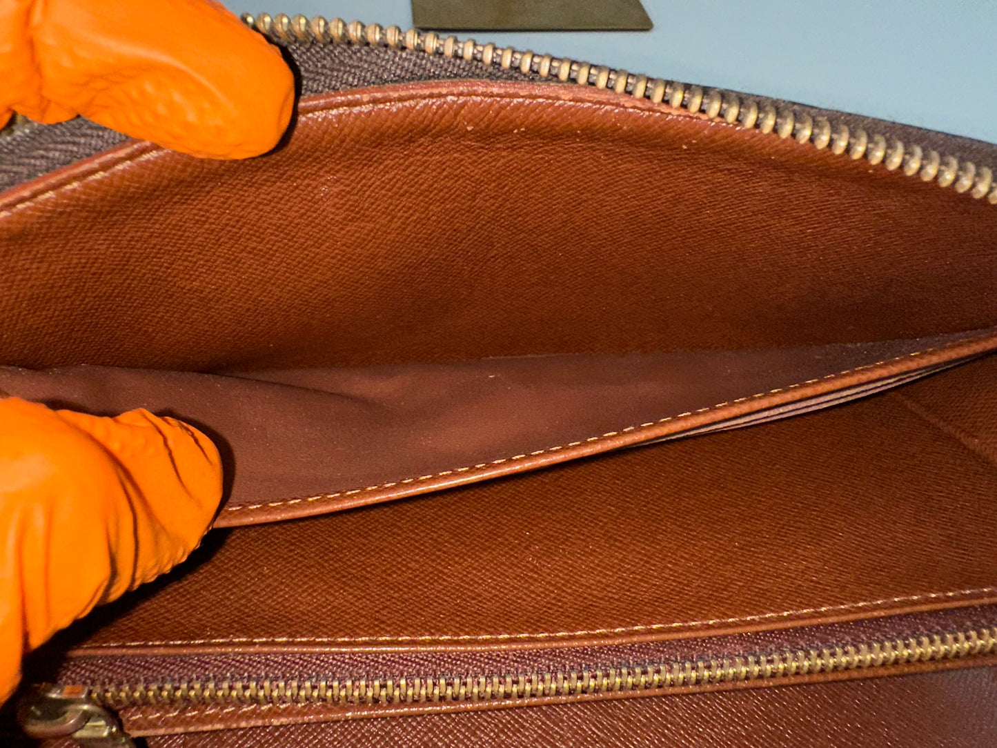 Louis Vuitton Zippy