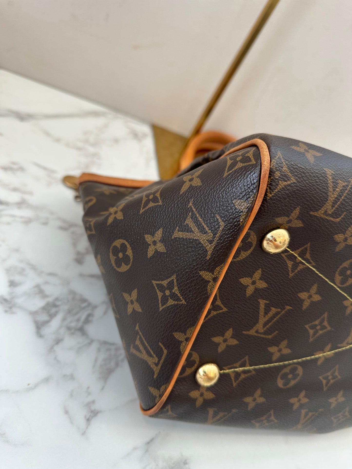 Louis Vuitton Tivoli GM