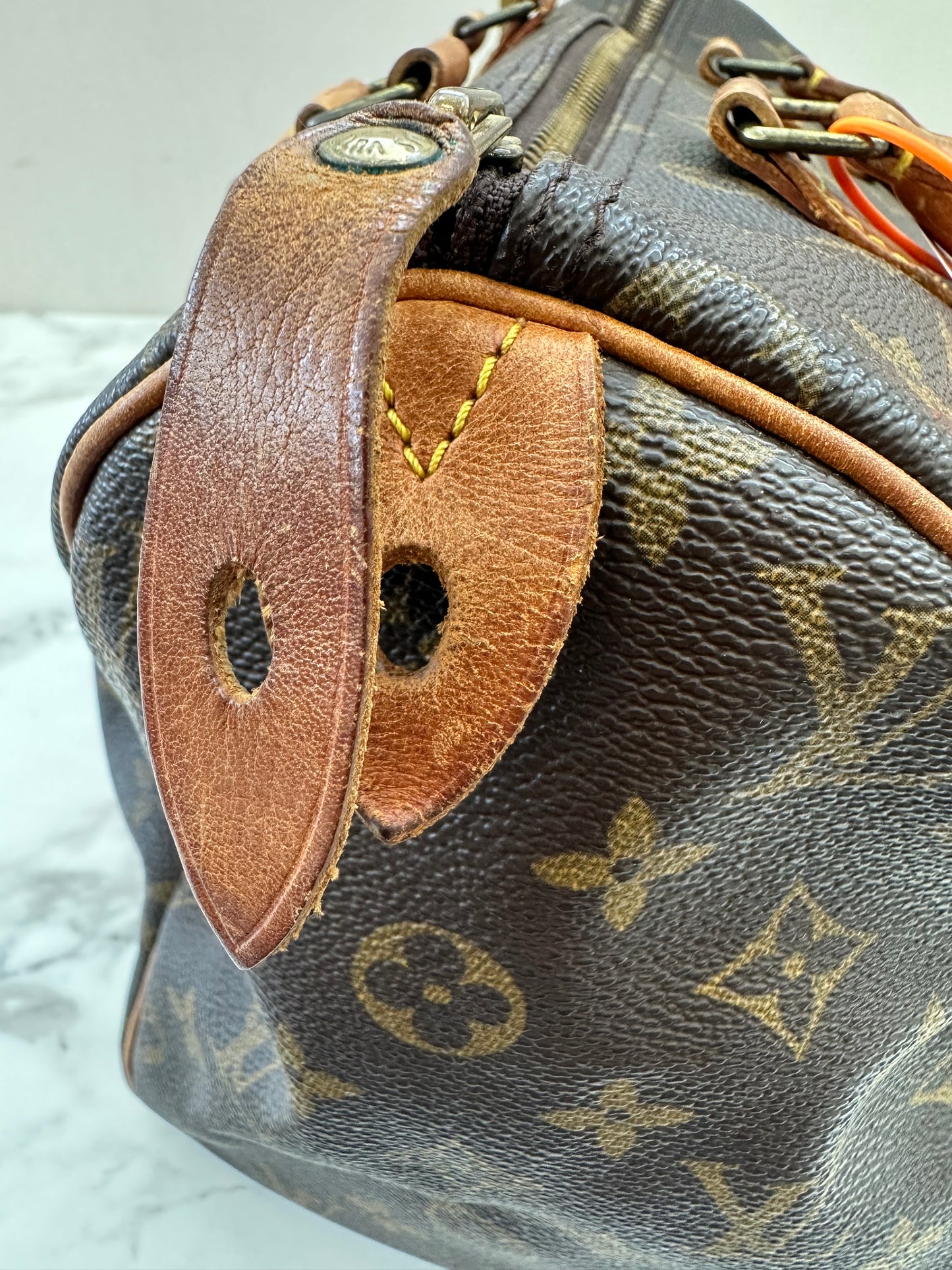 Louis Vuitton Speedy 30