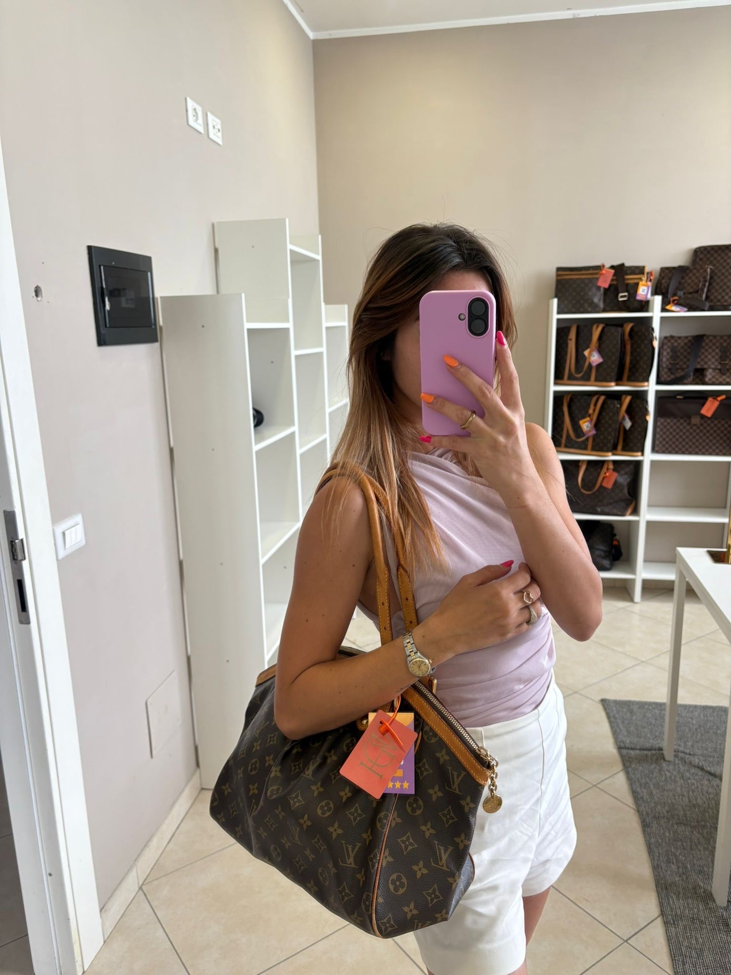 Louis Vuitton Tivoli GM