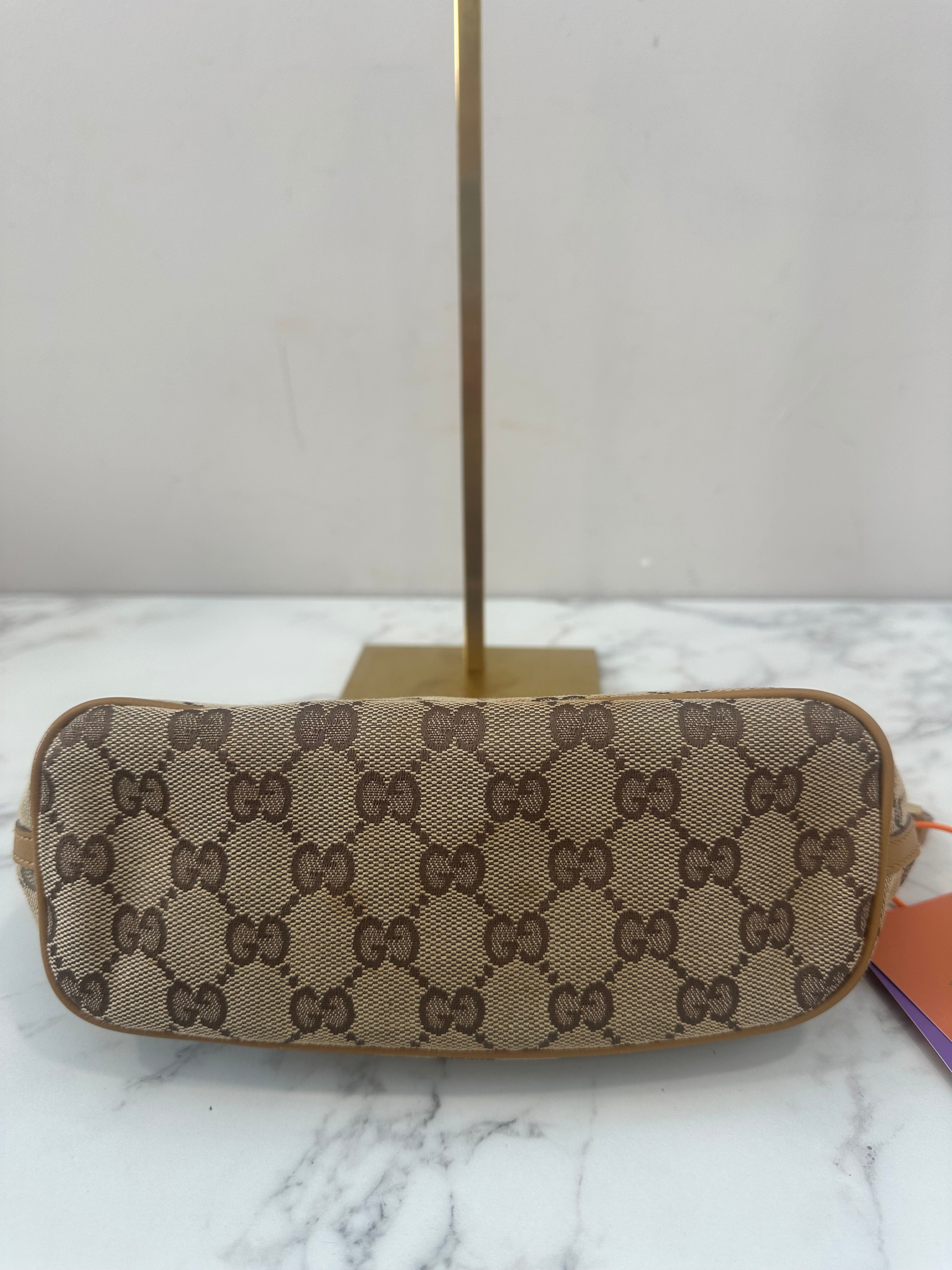 Gucci Pochette GG
