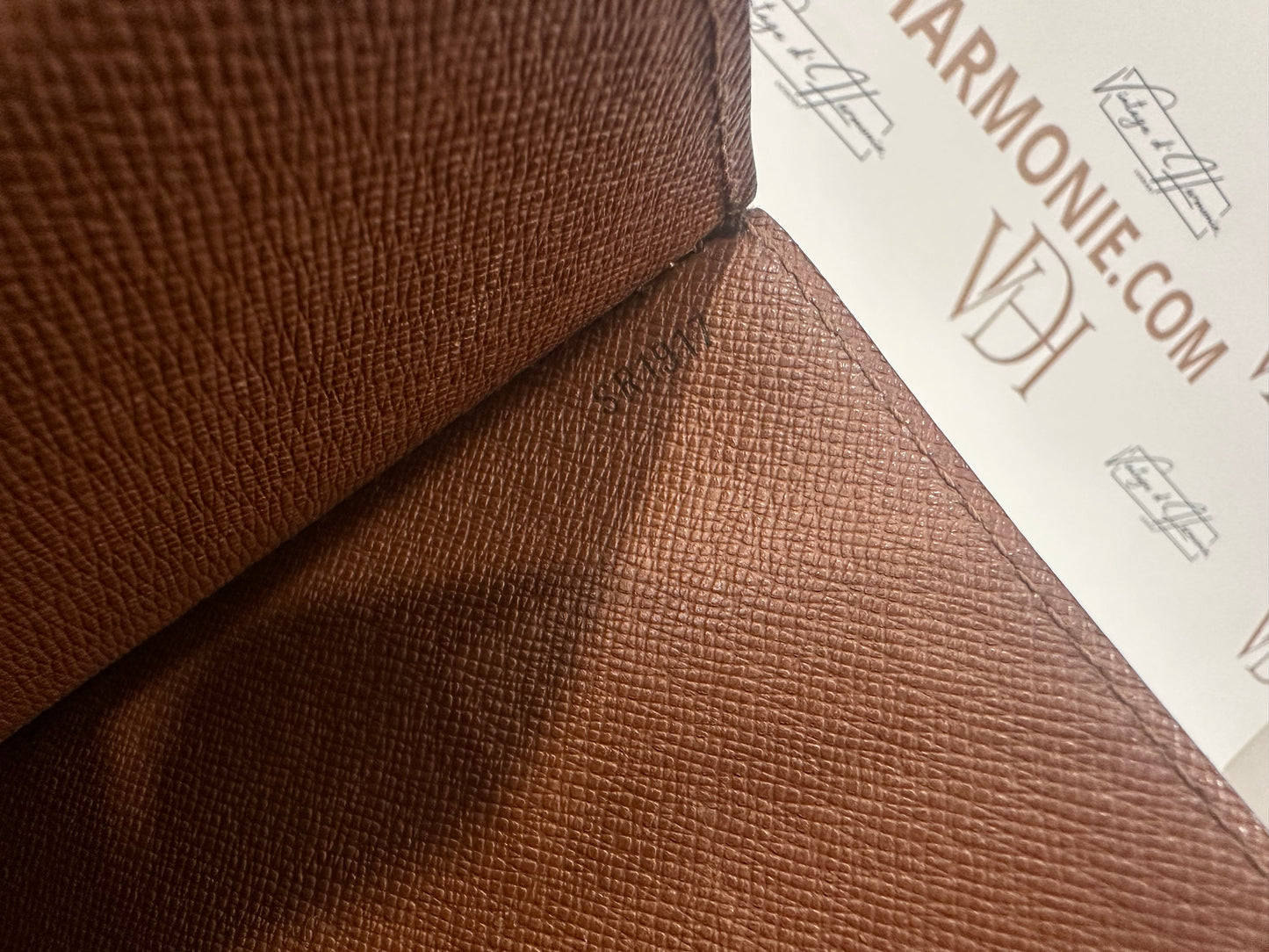 016949 - Louis Vuitton Monceau 28