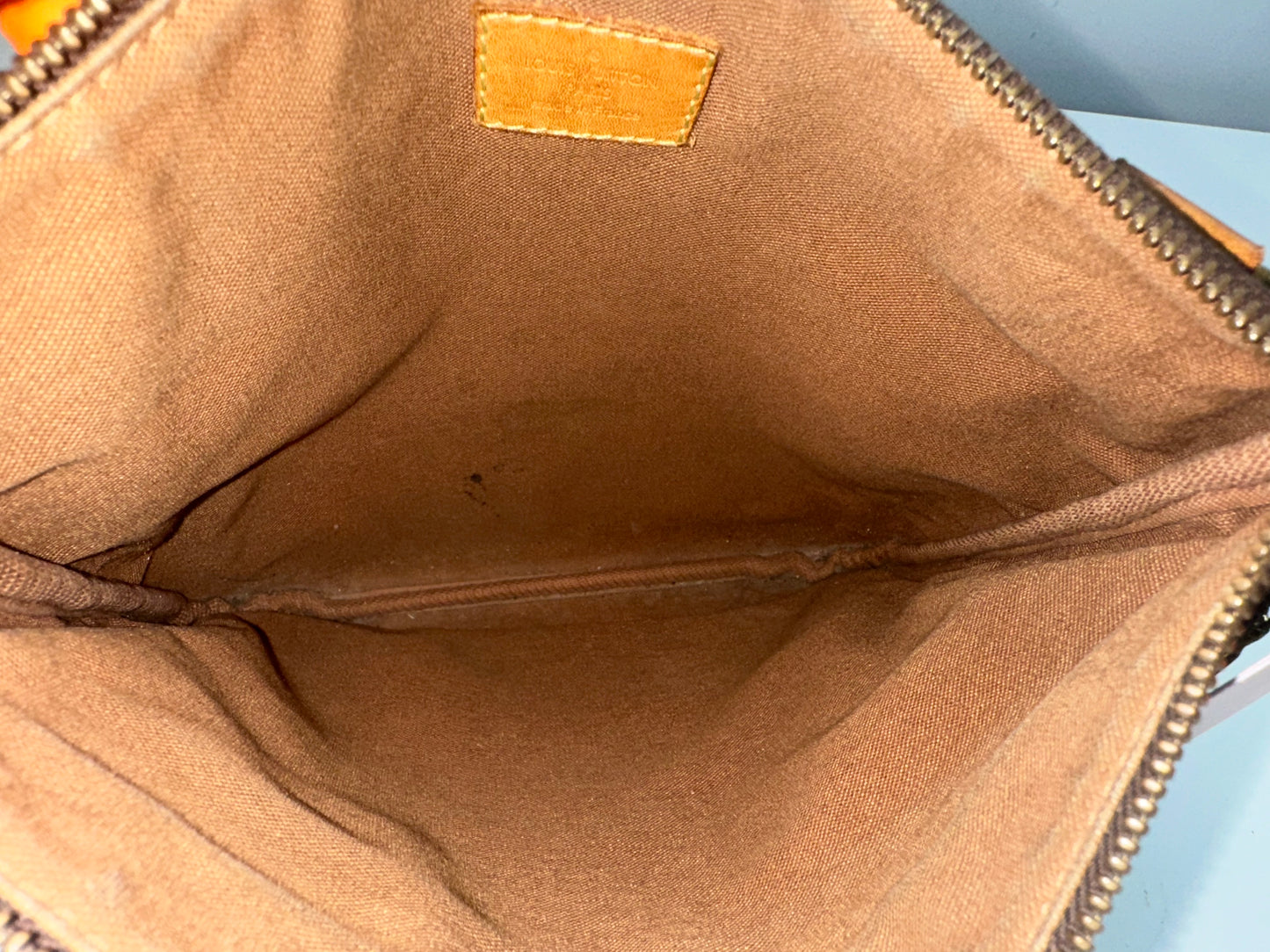 Louis Vuitton Bosphore