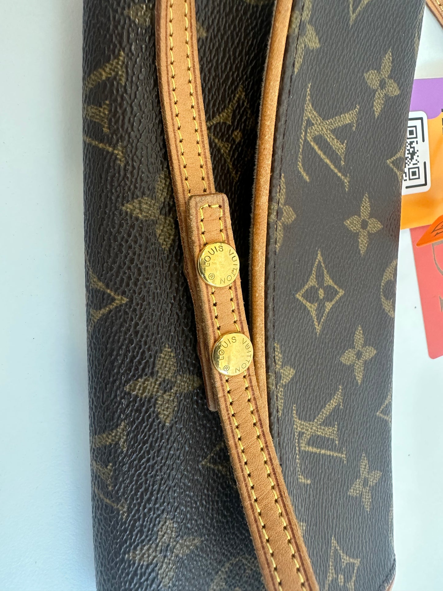 Louis Vuitton Pochette Twin PM