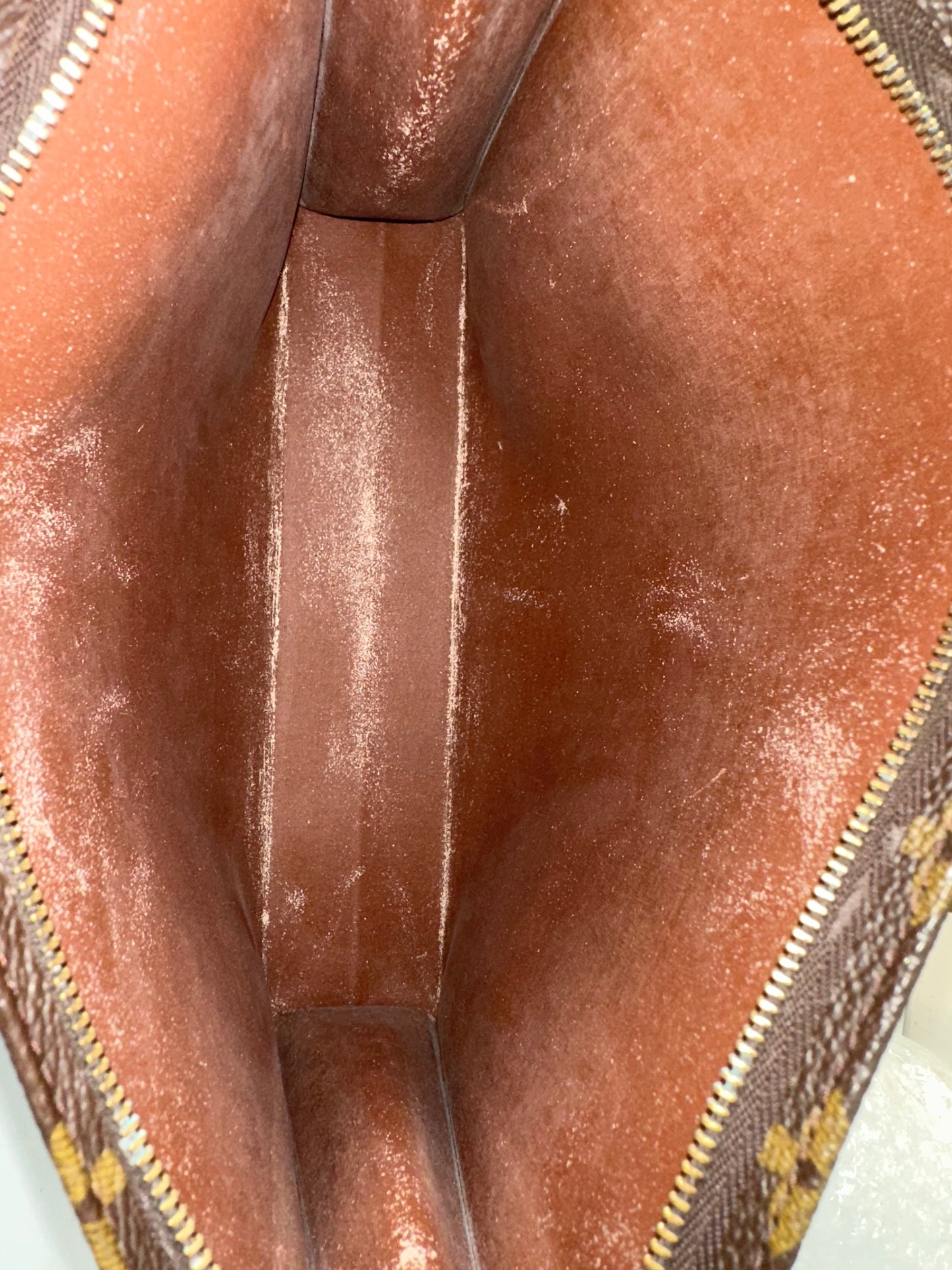 Louis Vuitton Toilette 26