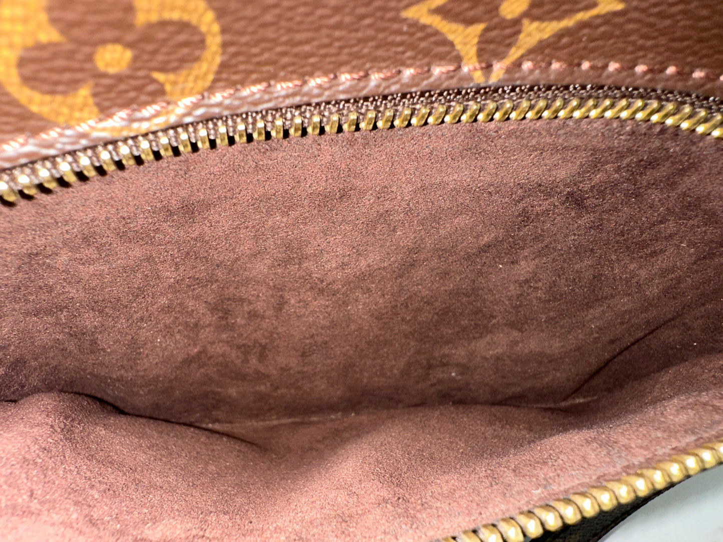 Louis Vuitton Metis
