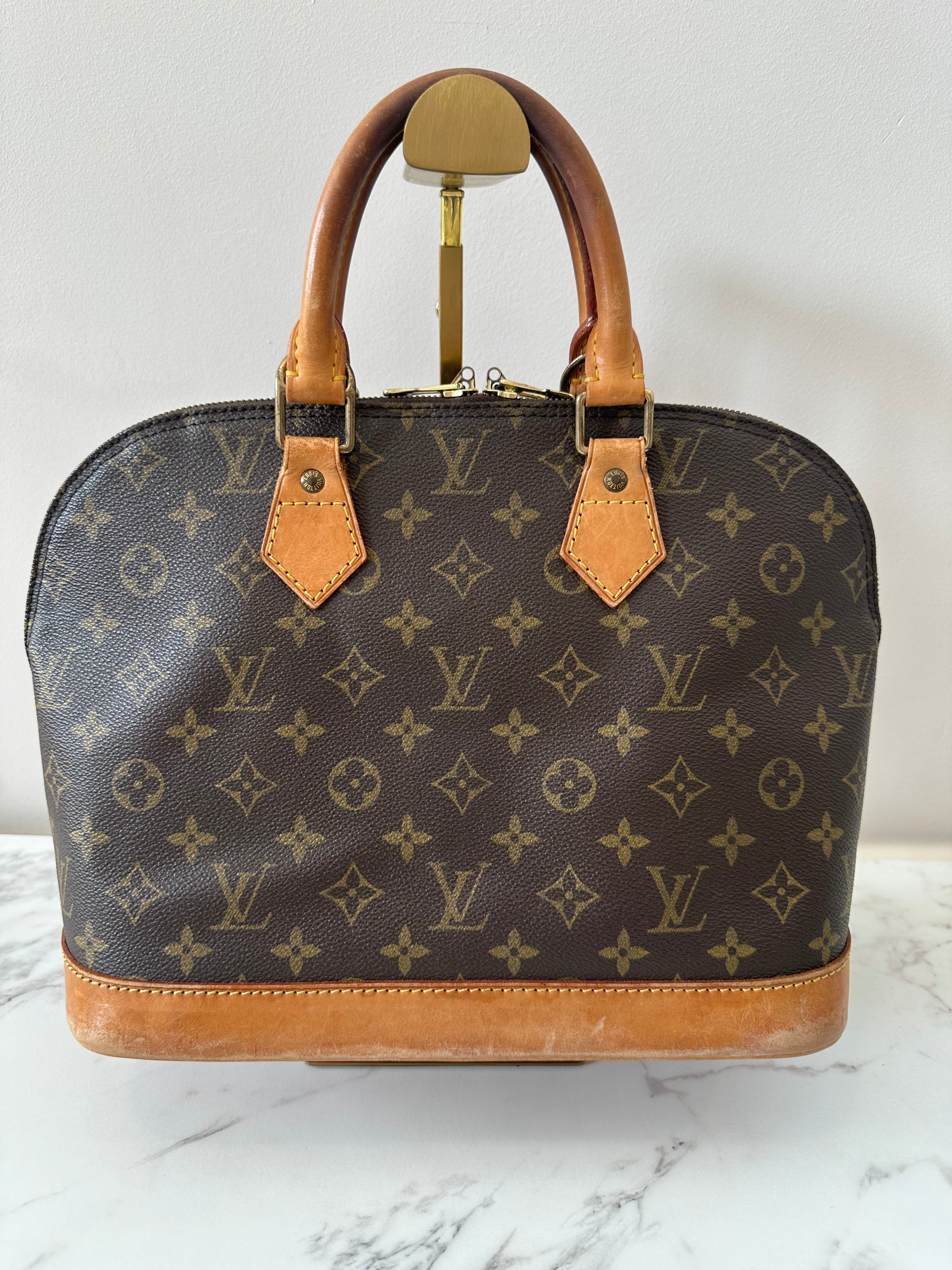 Louis Vuitton Alma