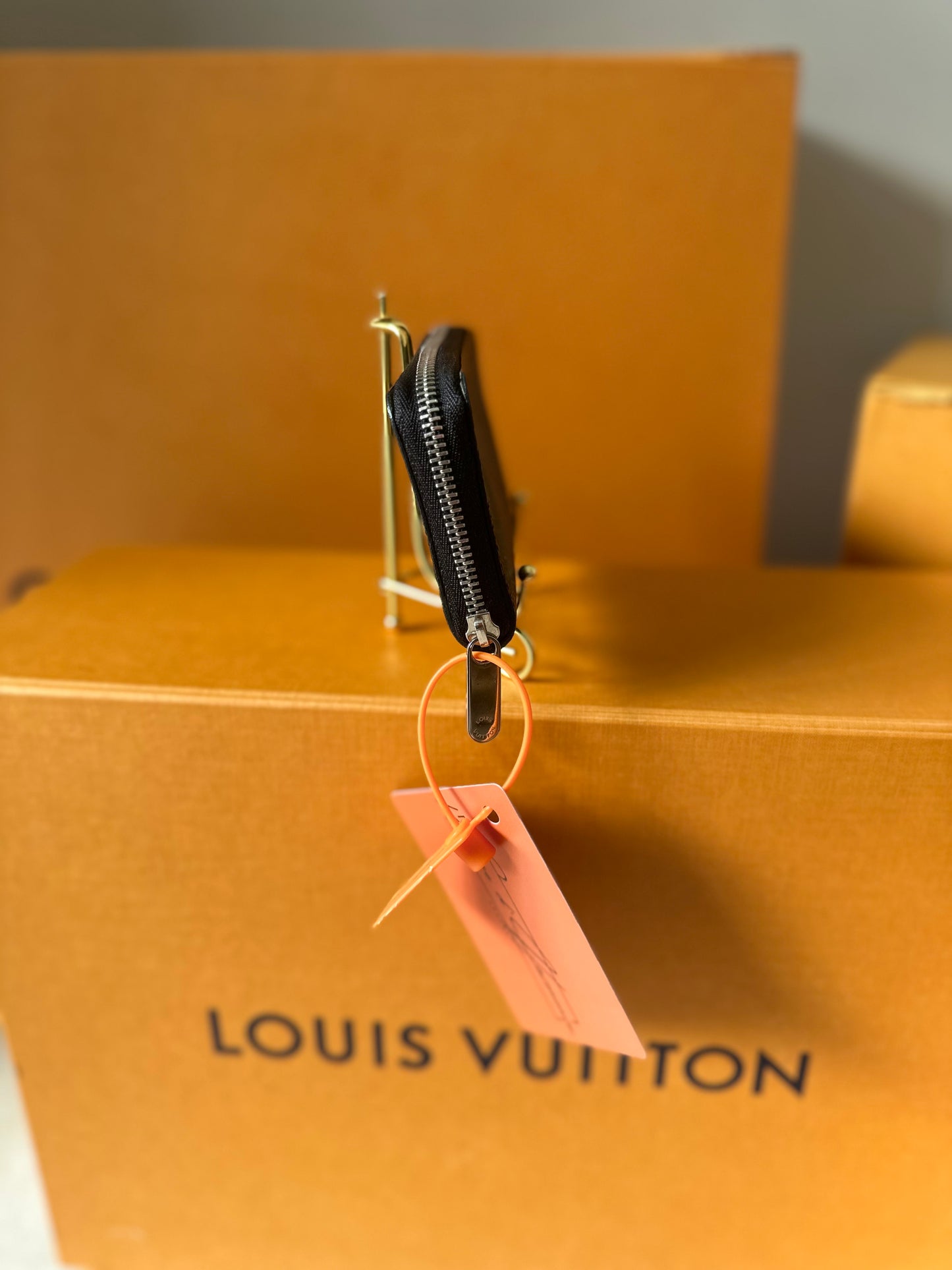 Louis Vuitton Zippy Damier