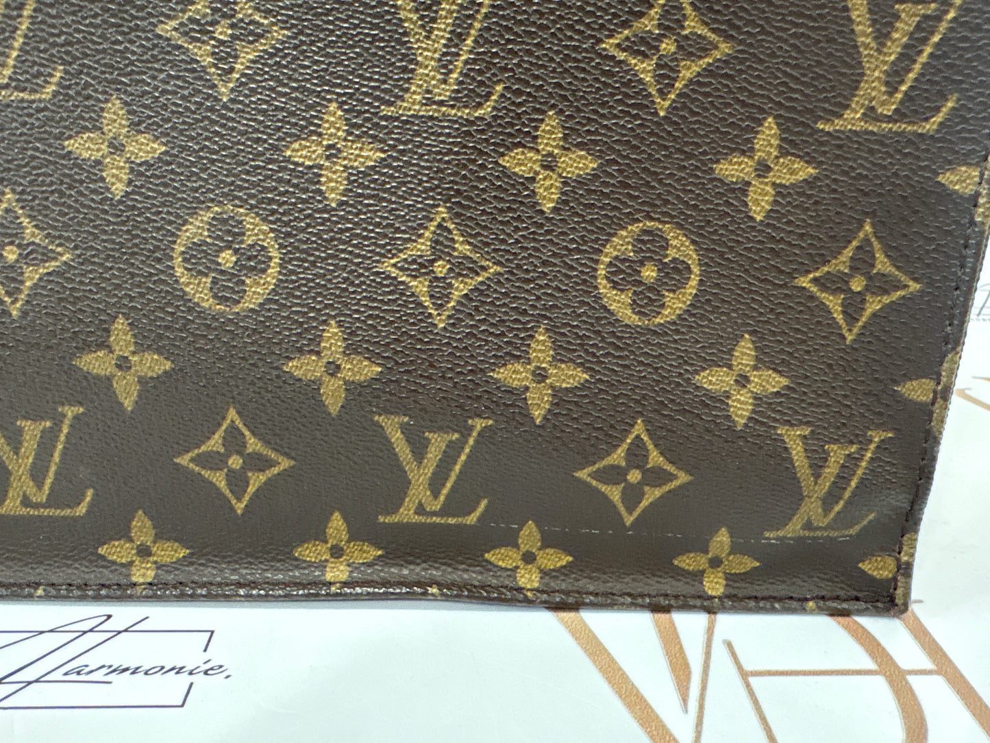 018786 - Louis Vuitton Sac Plat