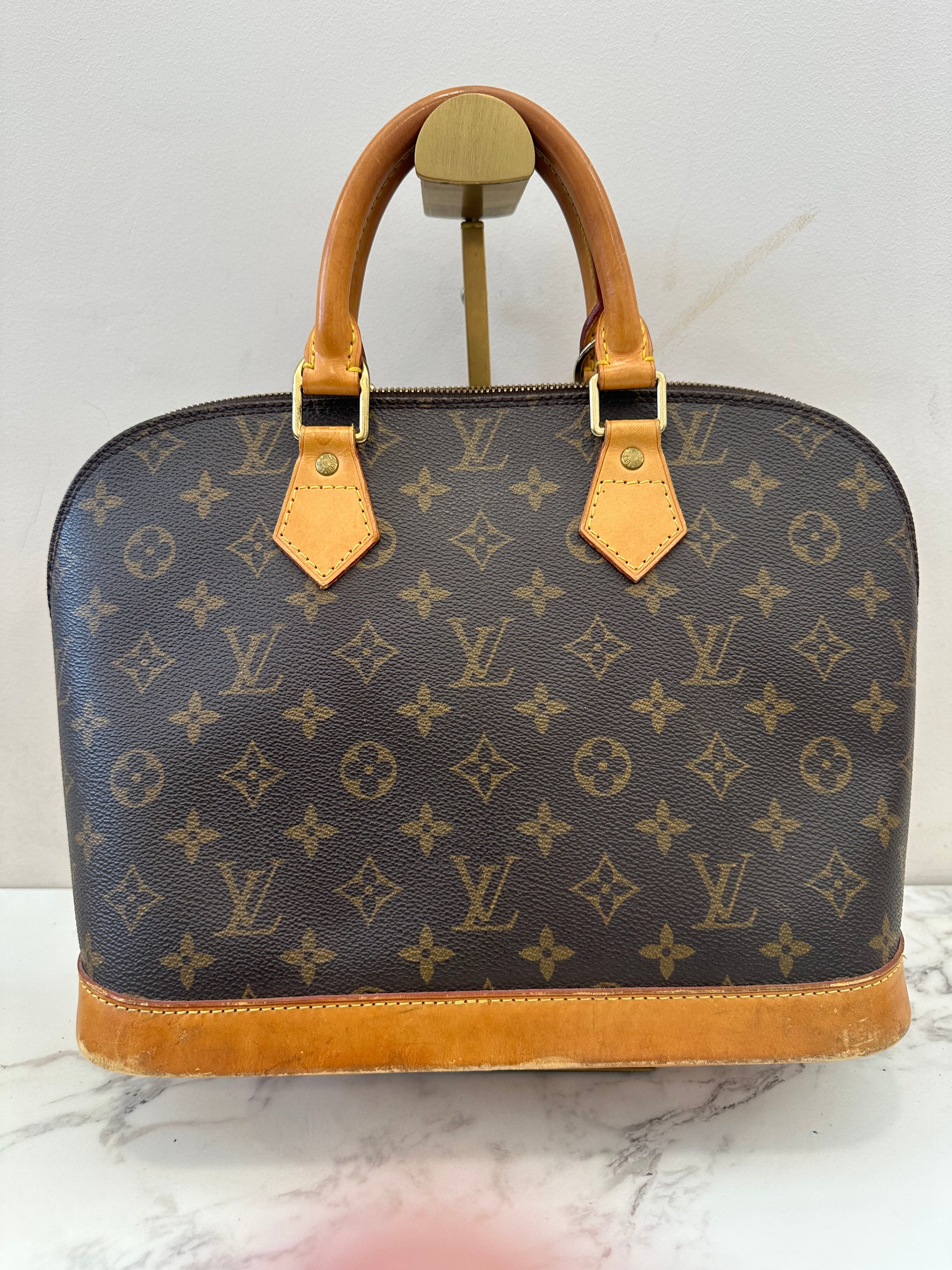 Louis Vuitton Alma