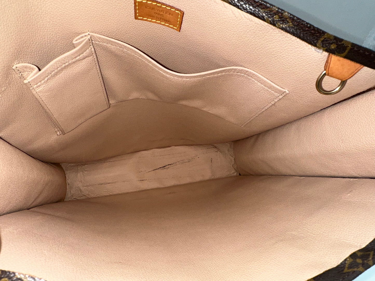 Louis Vuitton Sac Plat