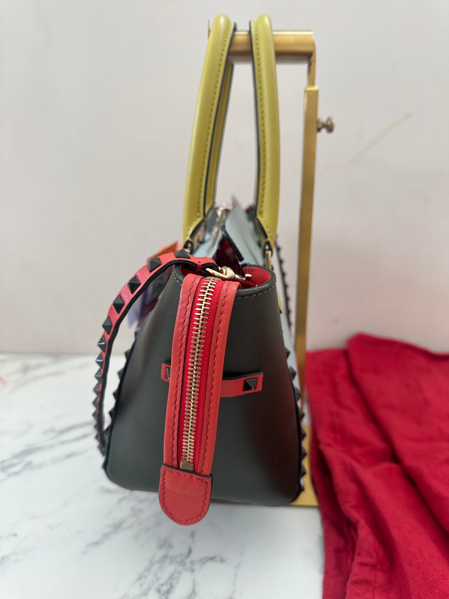 Valentino Rockstud