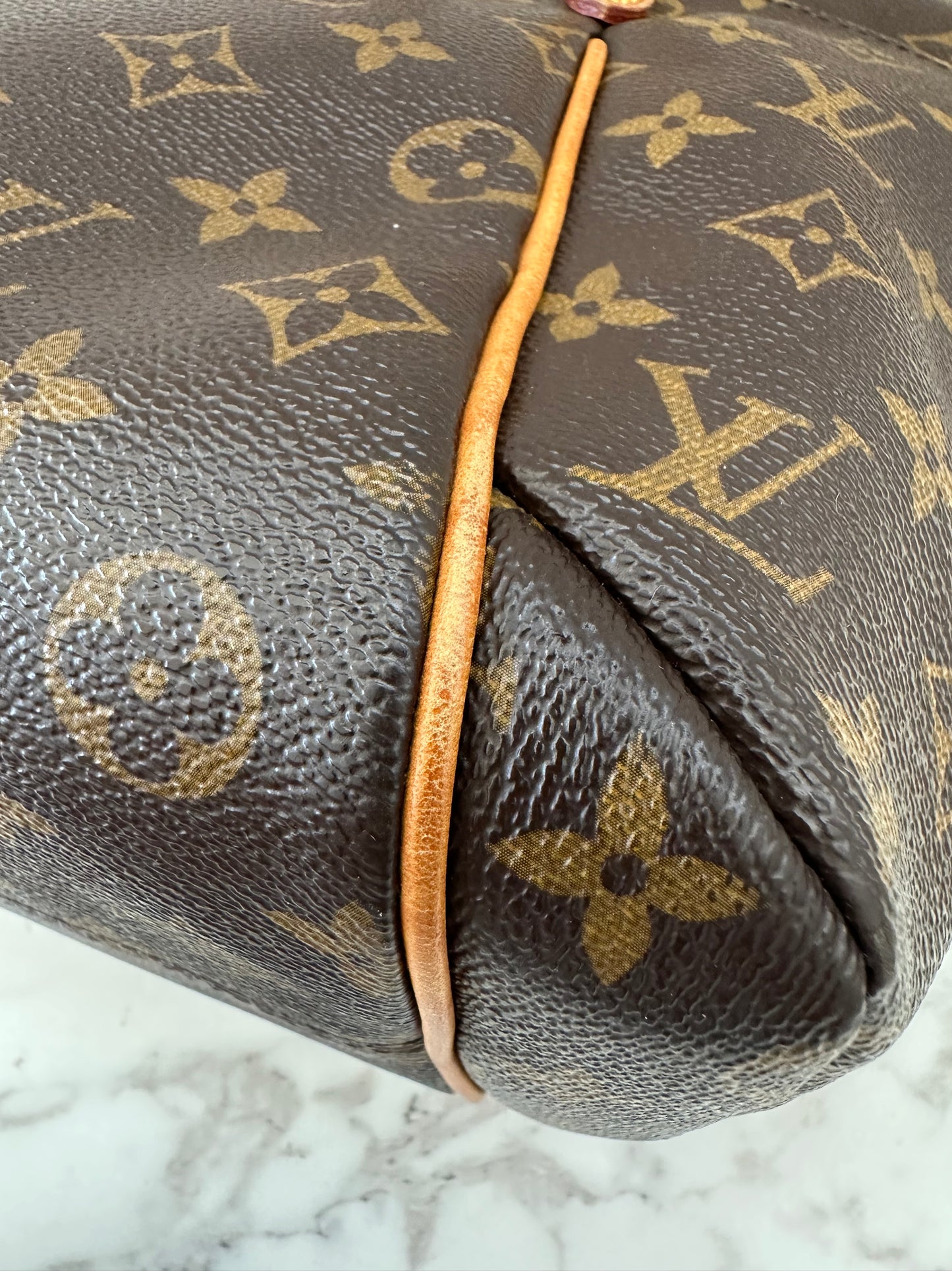 Louis Vuitton Totally PM