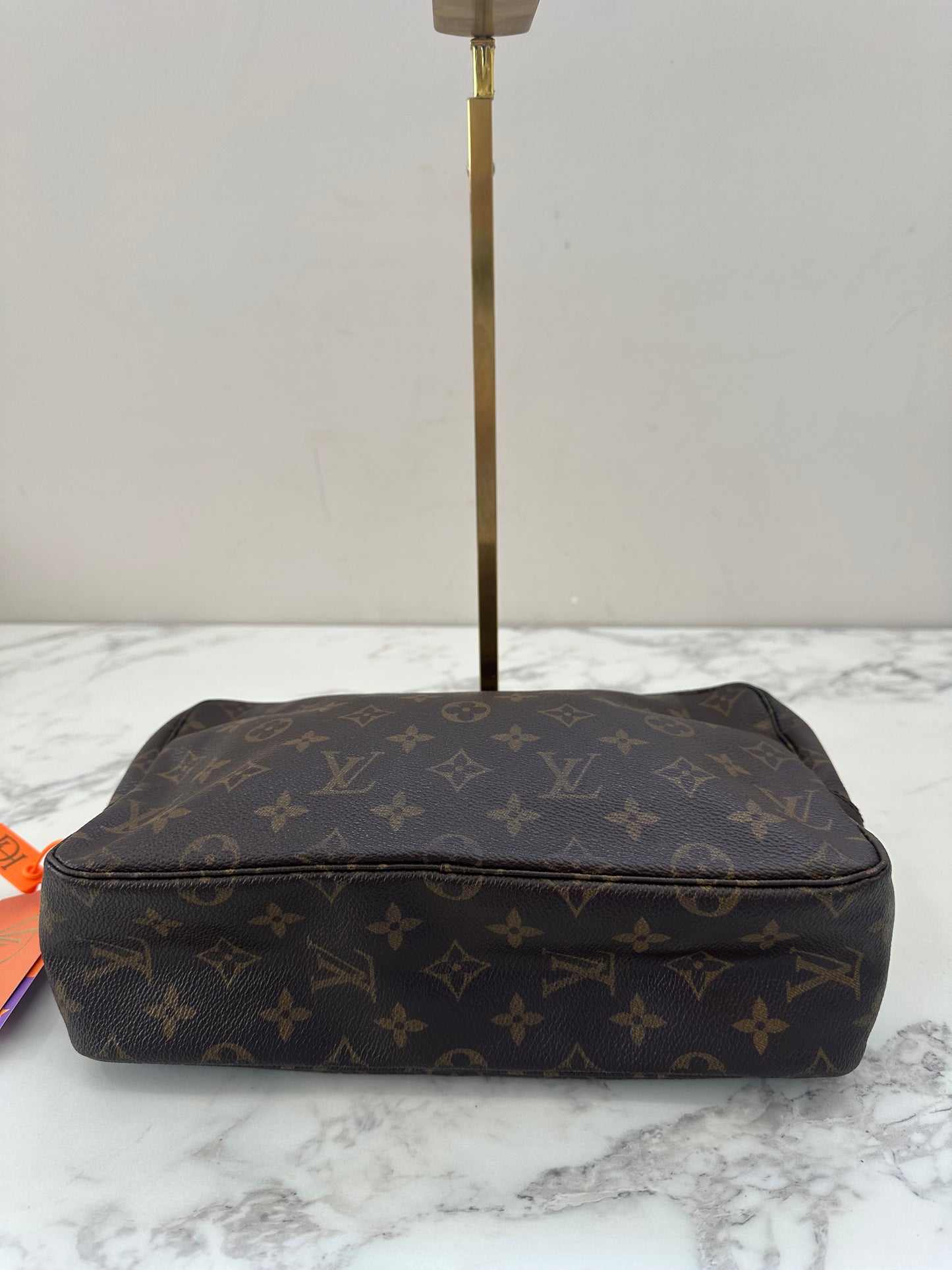 Louis Vuitton Trousse Toilette 28