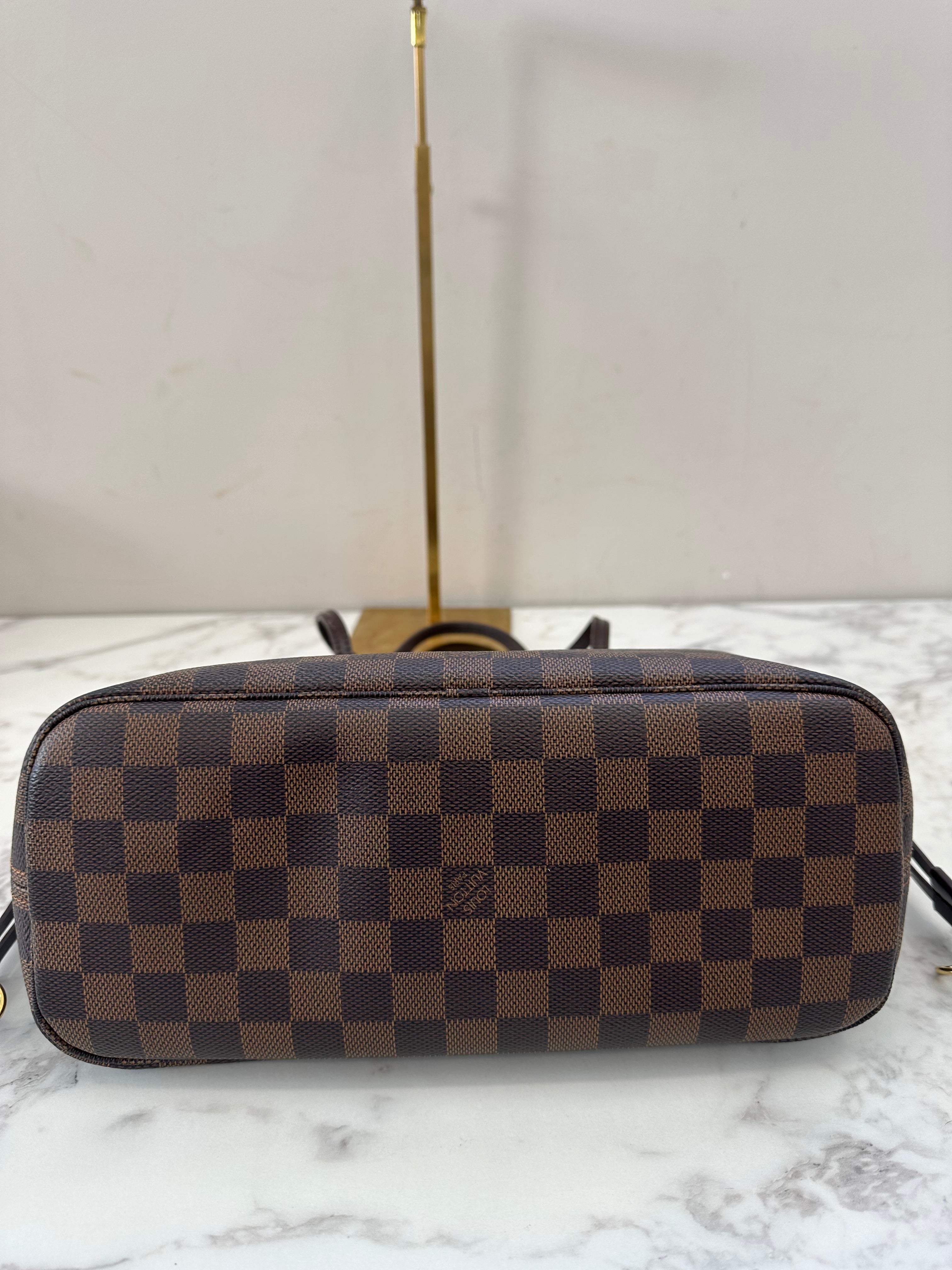 Louis Vuitton Damier Neverfull PM