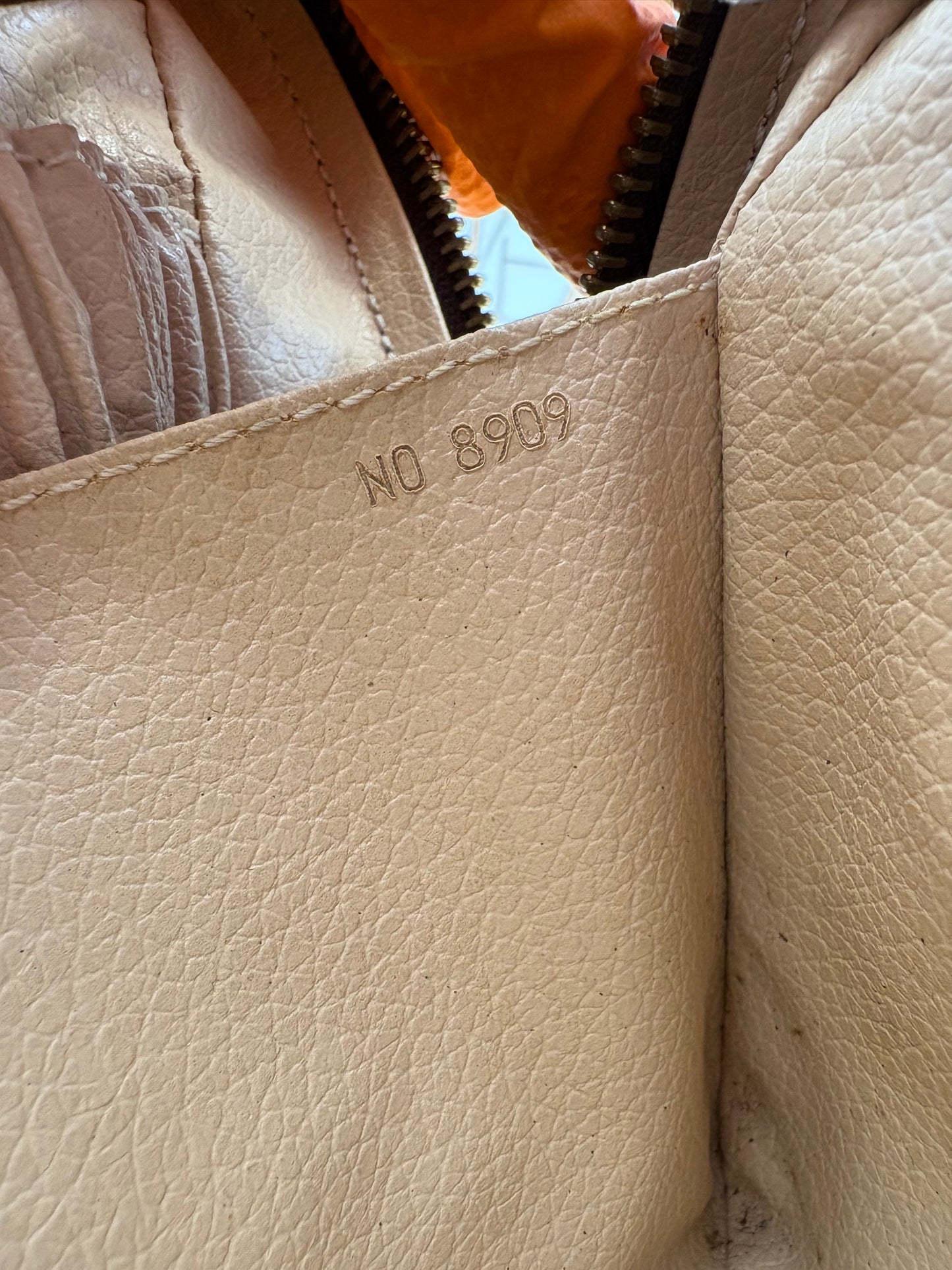 017645 - Louis Vuitton Trousse Toilette 28