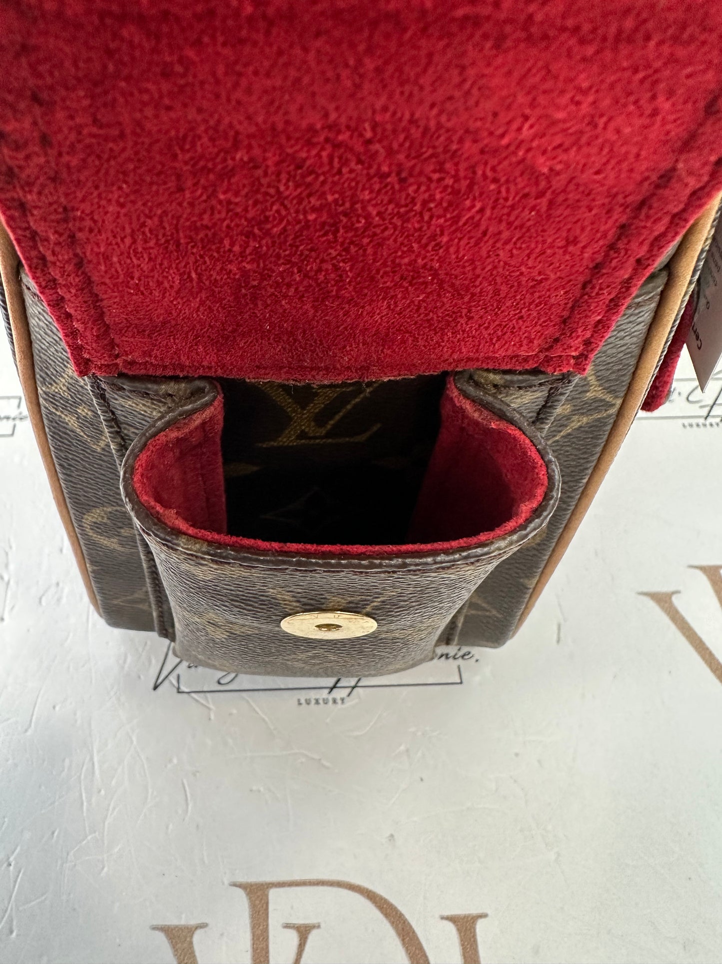 017766 - Louis Vuitton Excentricite