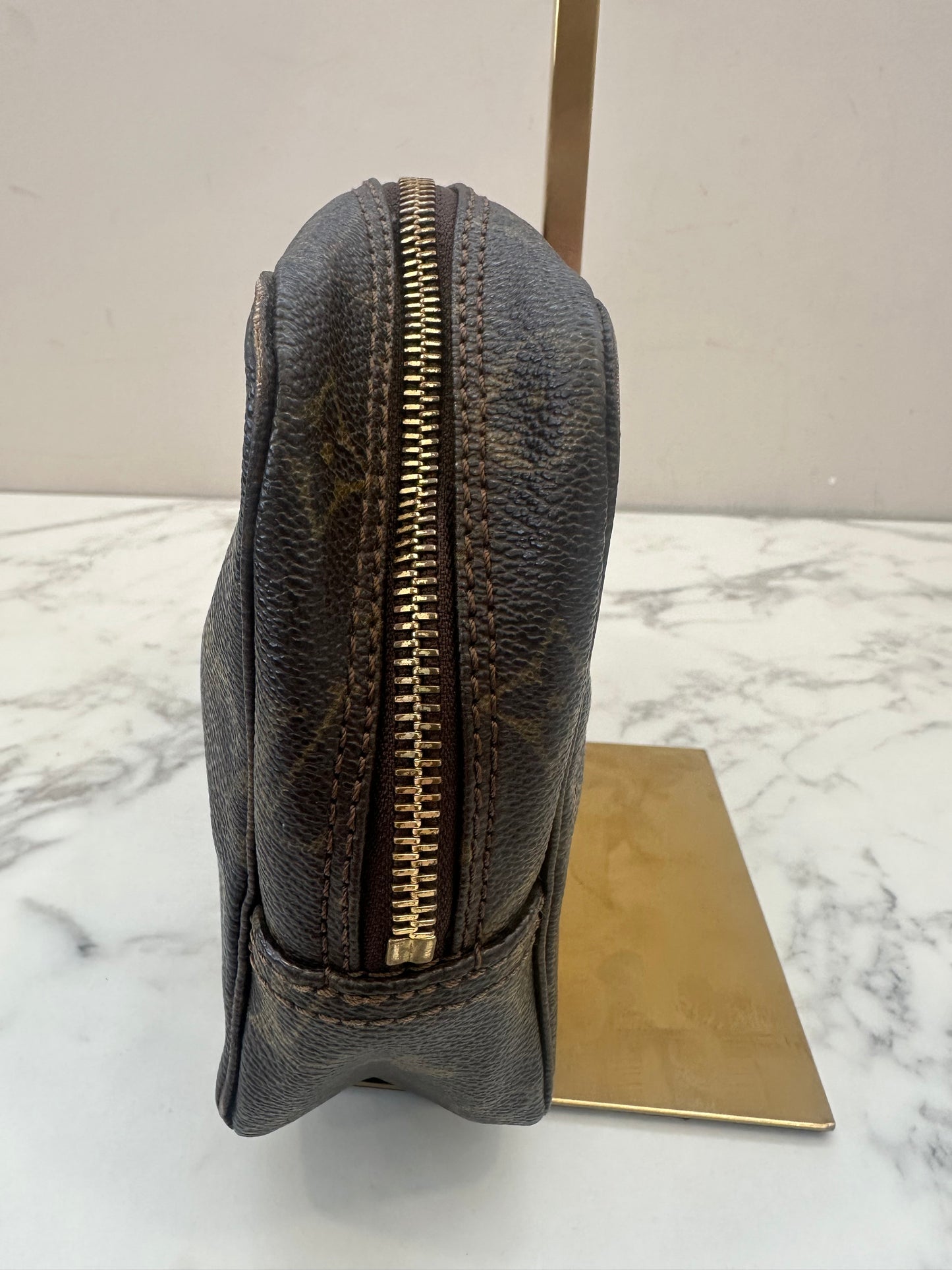 Louis Vuitton Trousse Toilette 23