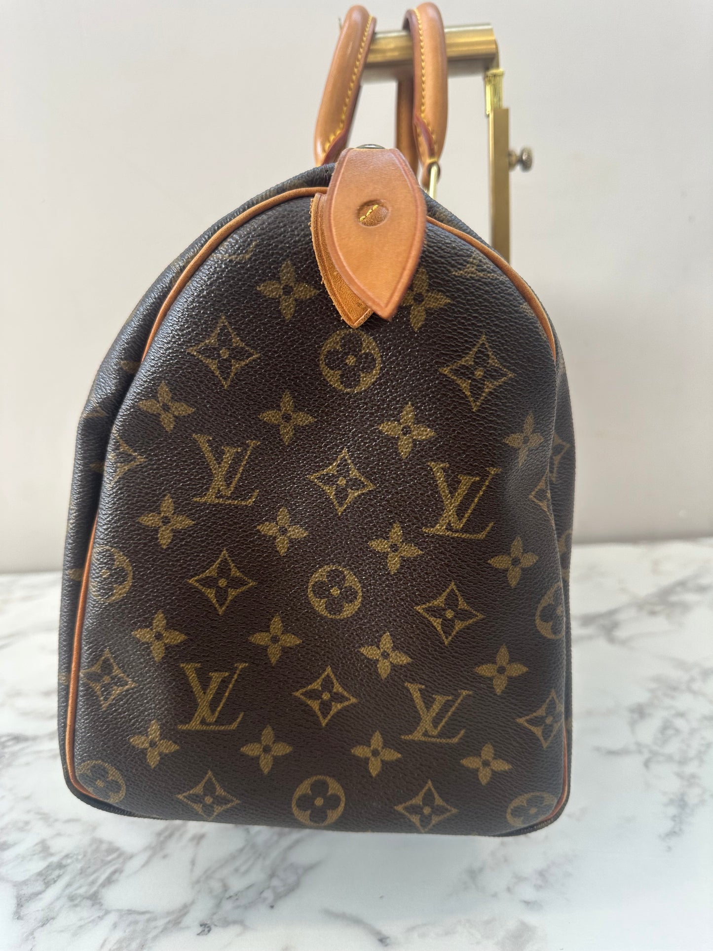 Louis Vuitton Speedy 35