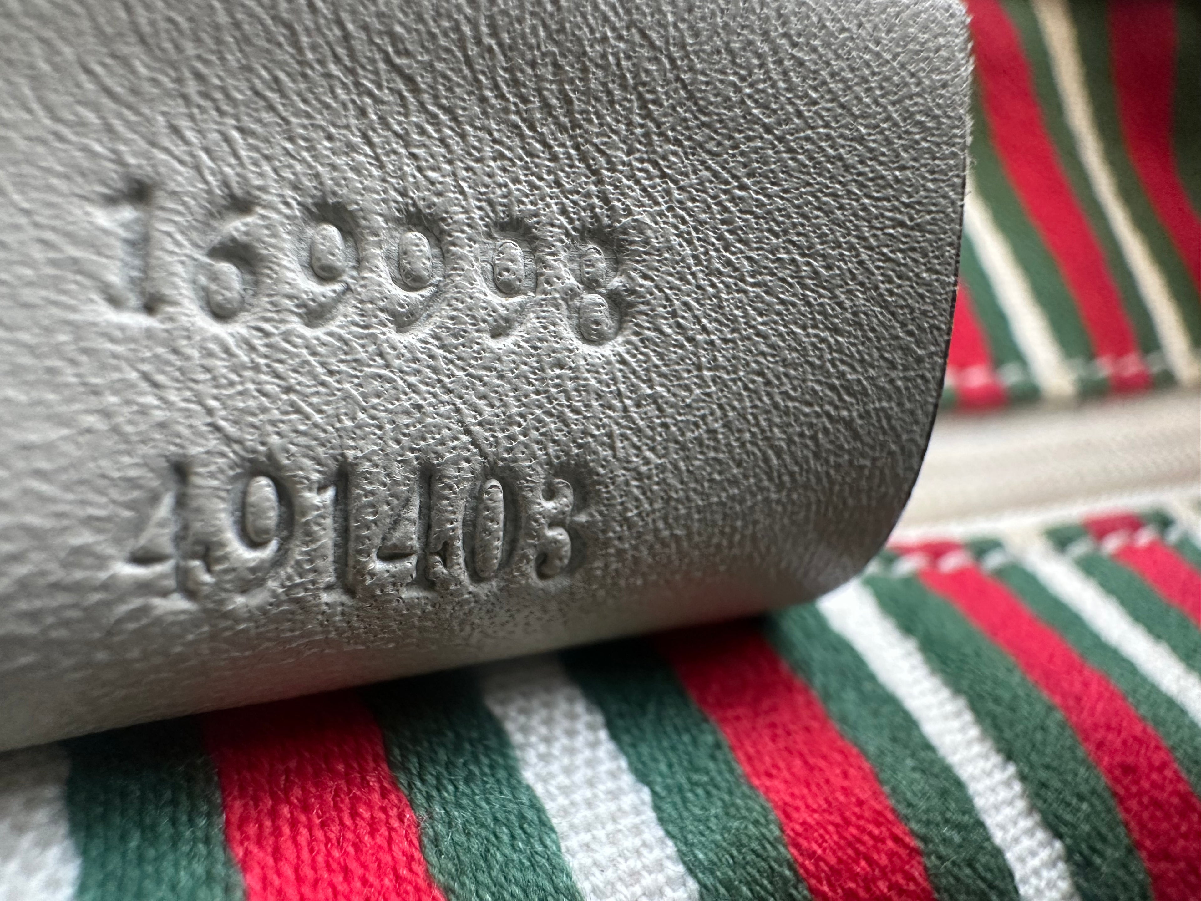 Gucci Beige
