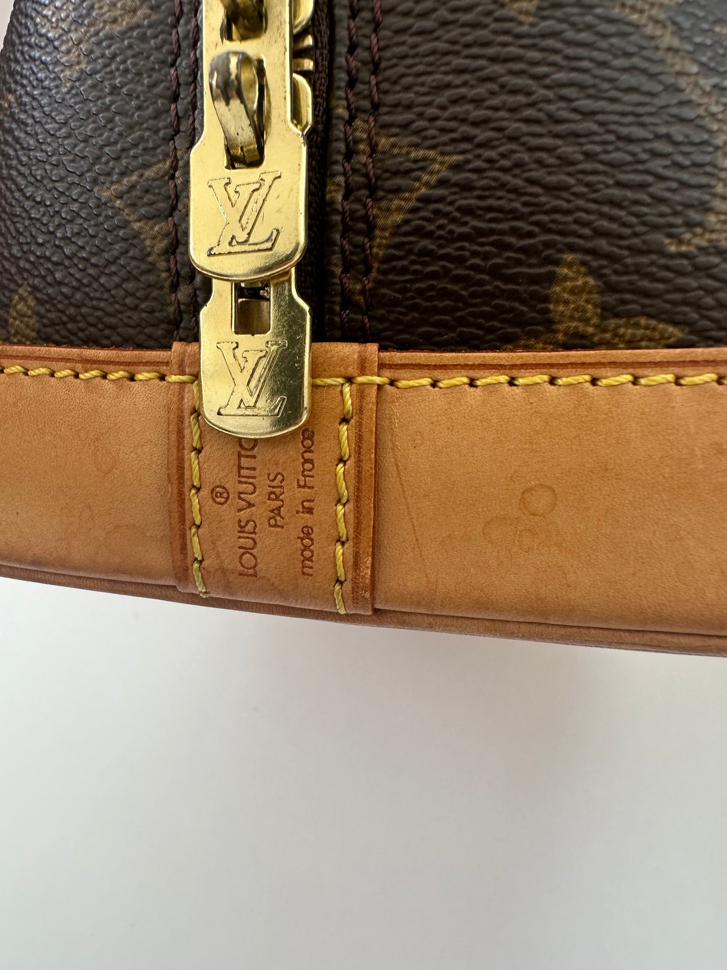 Louis Vuitton Alma