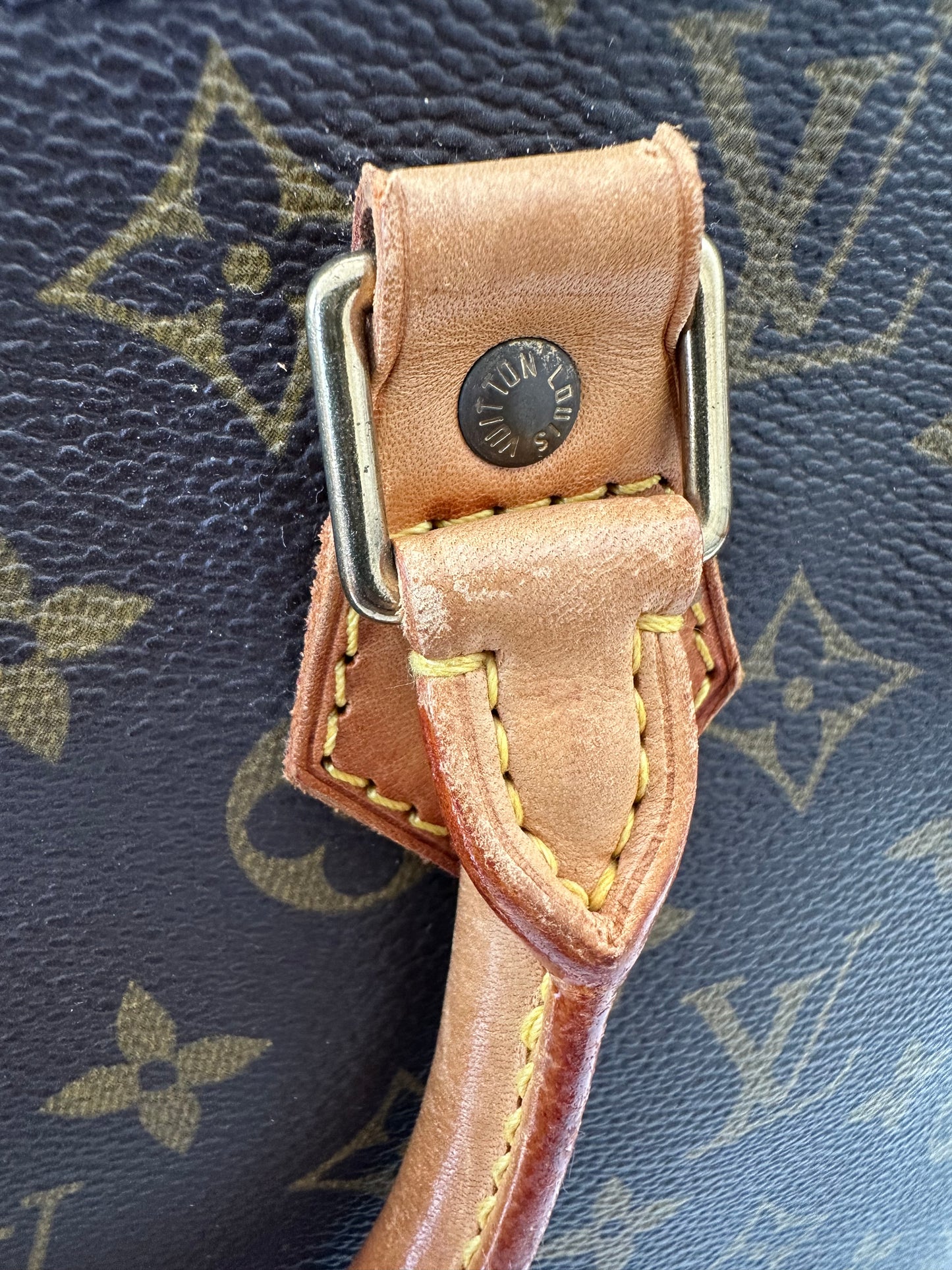 Louis Vuitton Alma