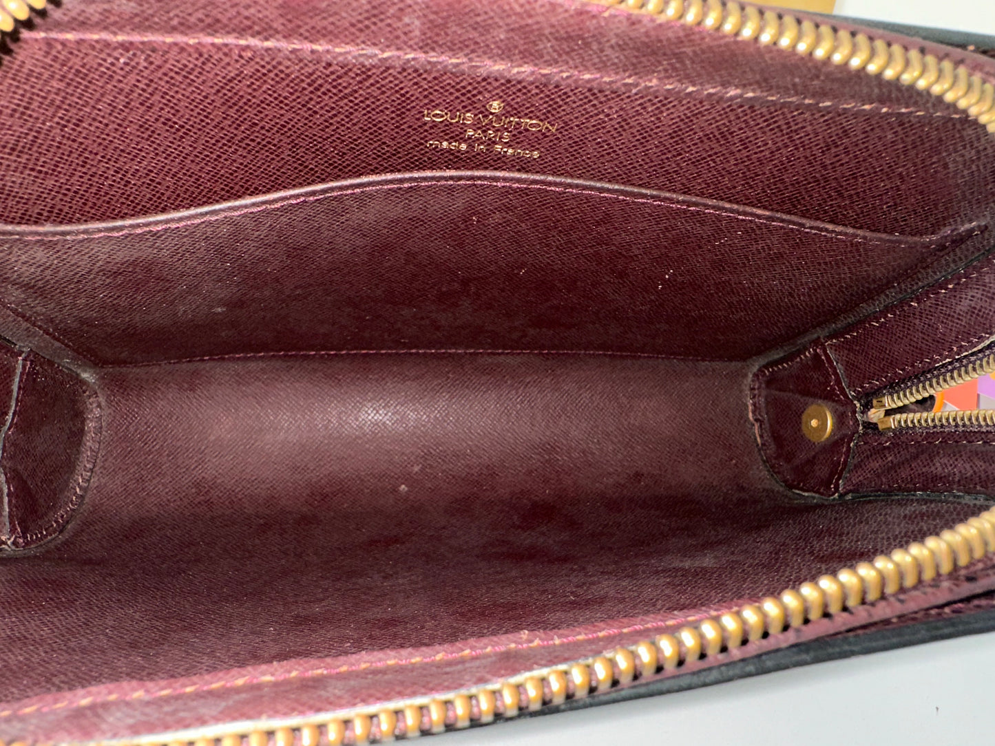 Louis Vuitton Pochette Taiga