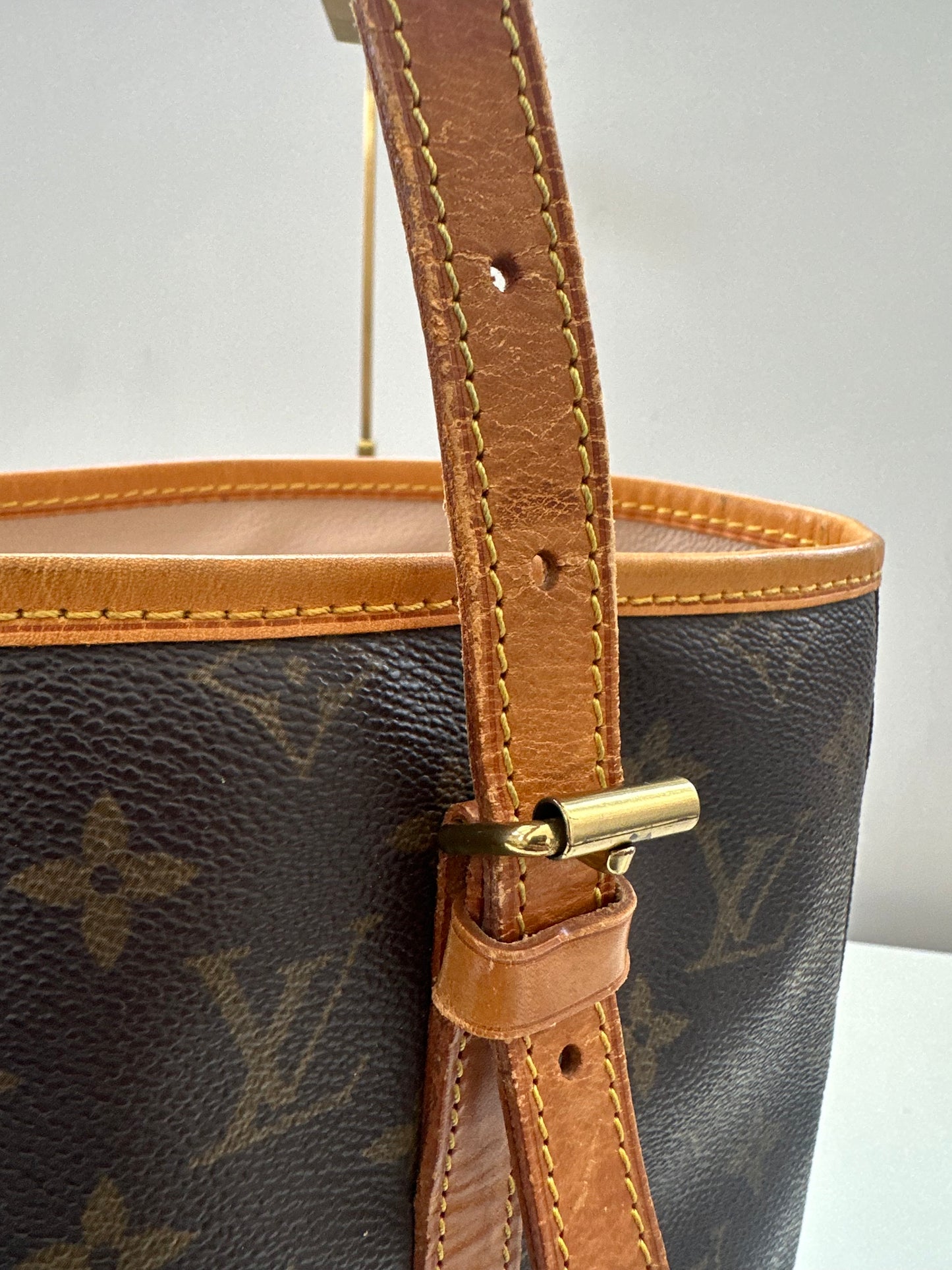 Louis Vuitton Bucket GM