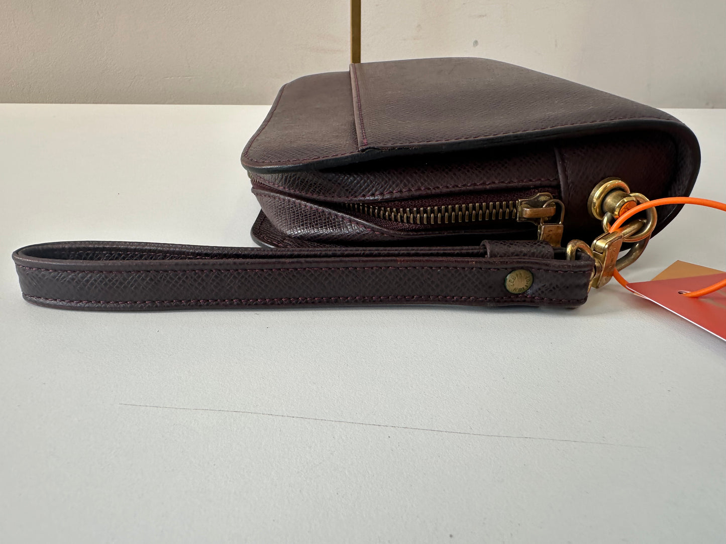 Louis Vuitton Pochette Taiga