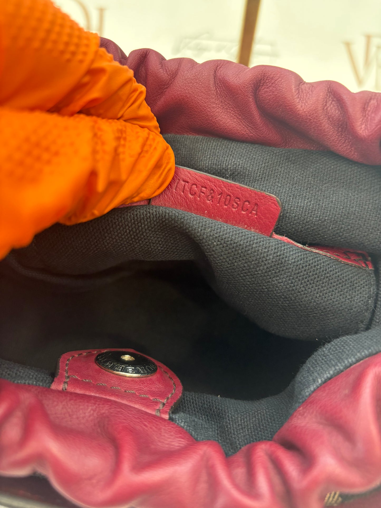 383917 - Burberry Bag
