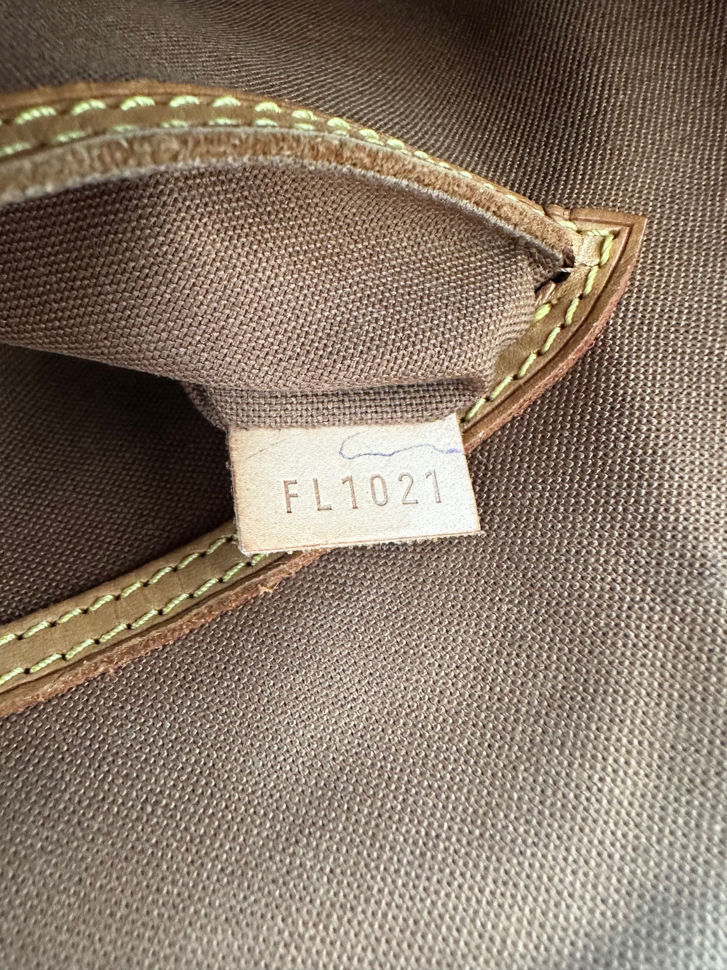 Louis Vuitton Alma