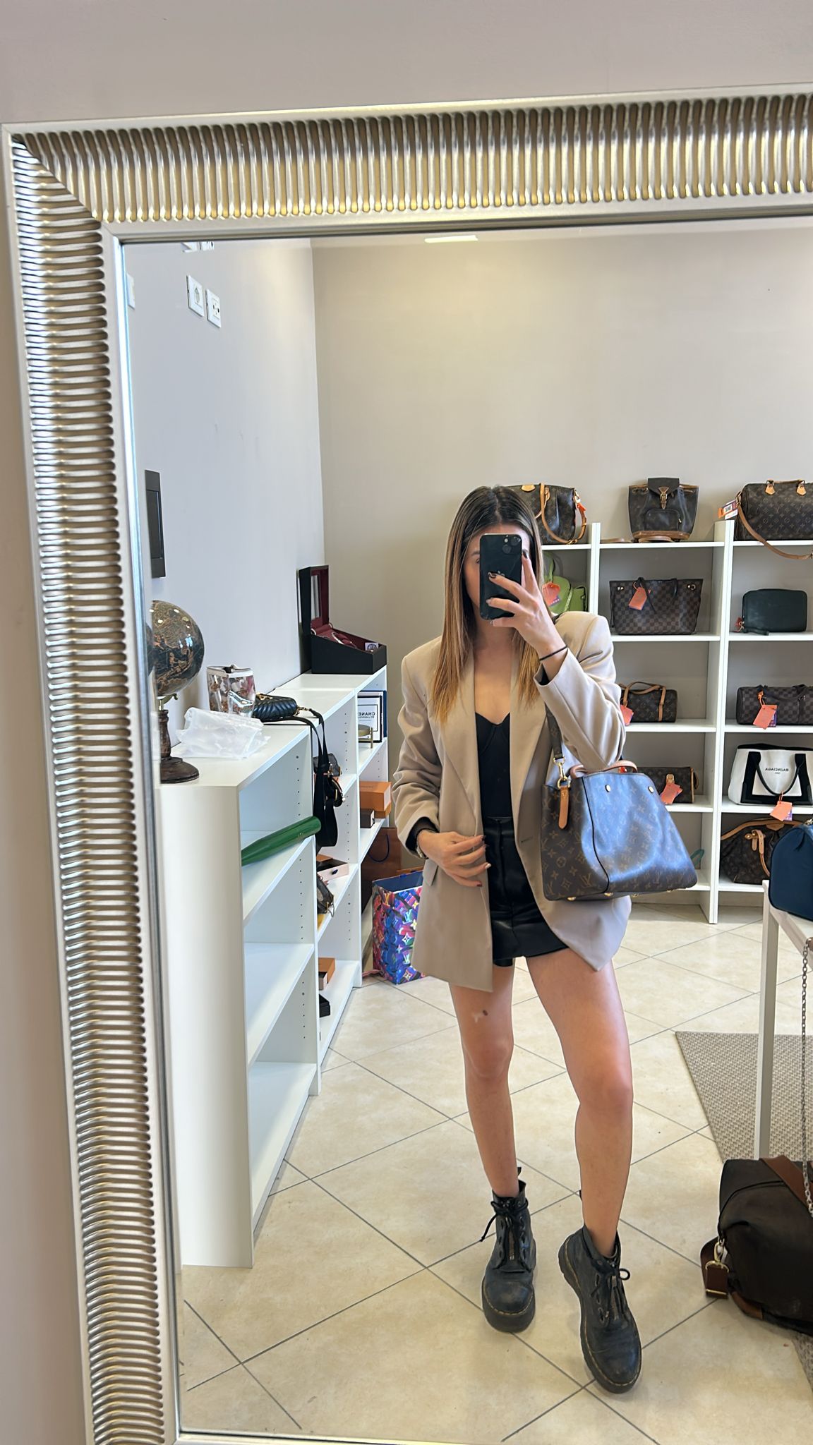 Louis Vuitton Montaigne