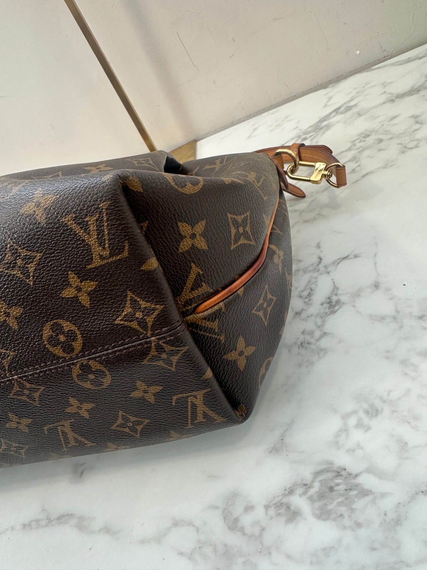 Louis Vuitton Turenne MM
