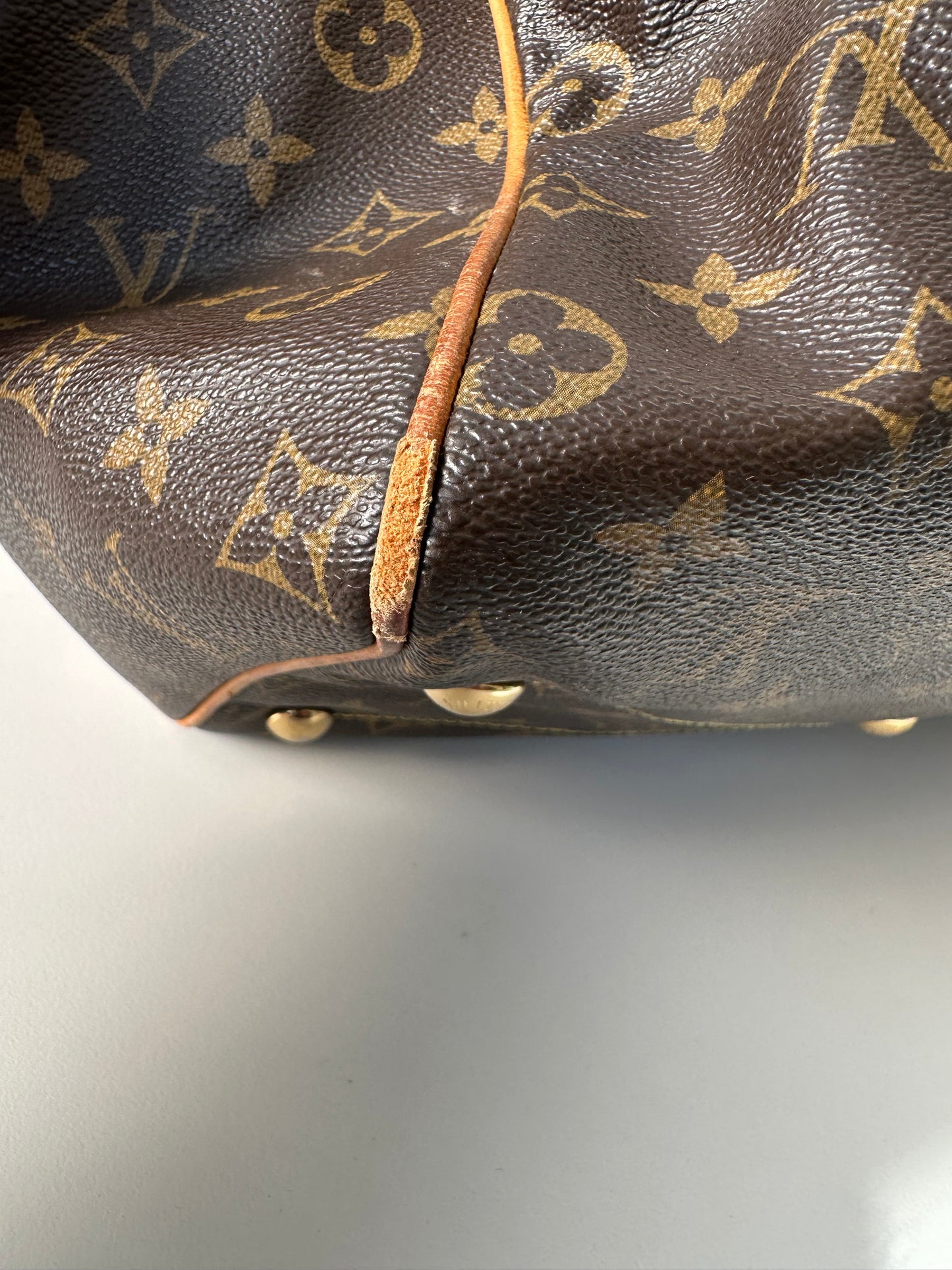 Louis Vuitton Tivoli GM